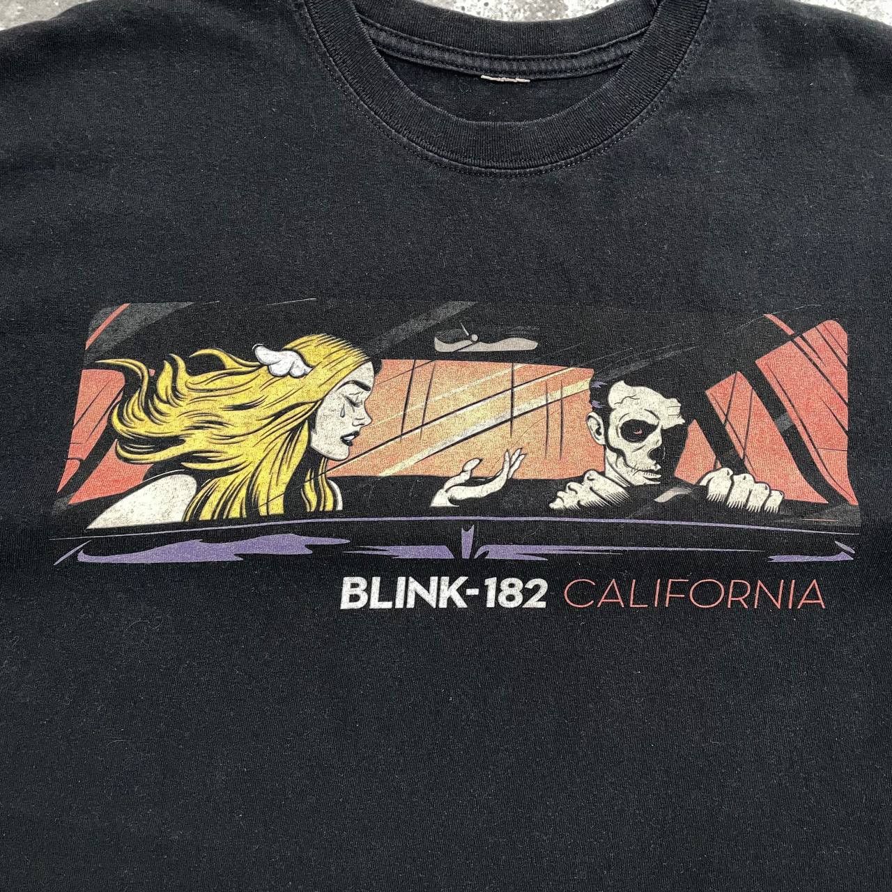 Band Tees Blink-182 California Album Promo T Shirt Faded Black M/L Size US L / EU 52-54 / 3 - 4 Thumbnail