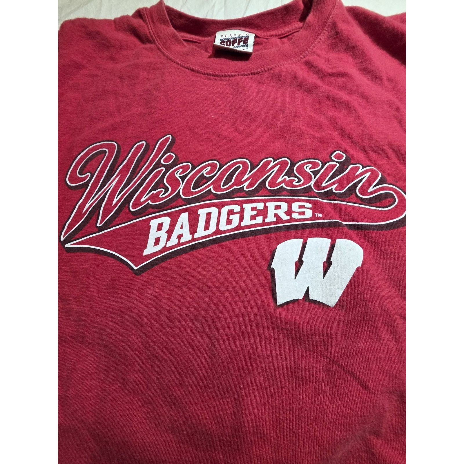 Other Wisconsin Badgers Soffe Men's Red Size Large Short Sleeve Size 40 - 2 Thumbnail