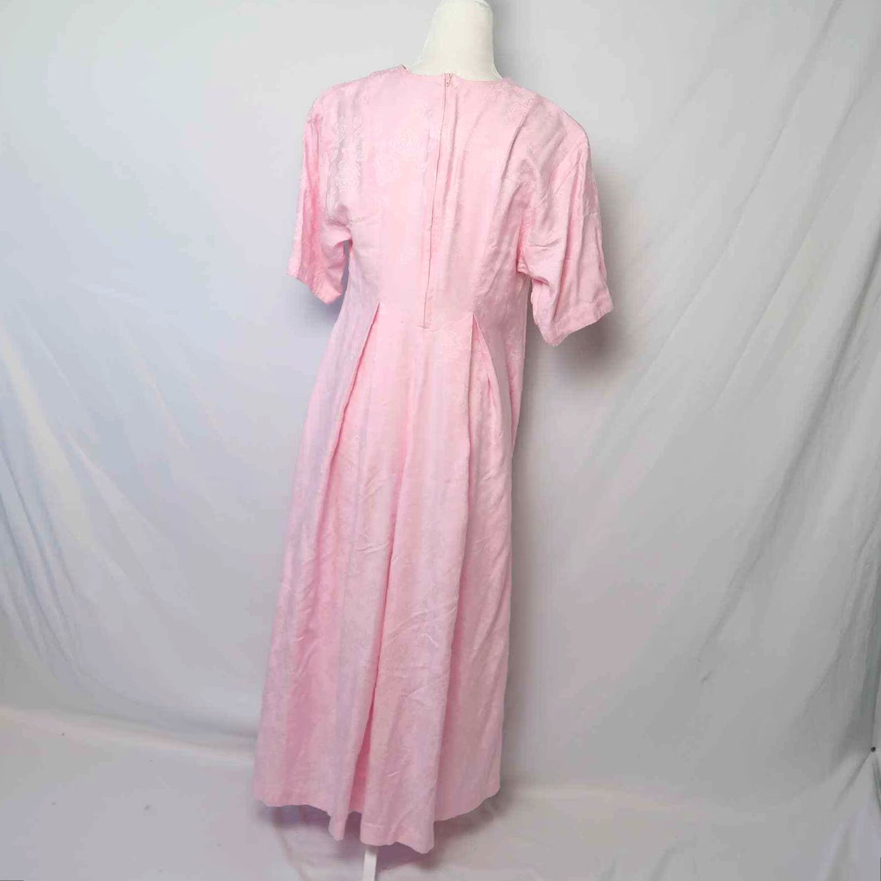 Pinko VINTAGE 80s light pink tonal floral print trapeze midi dress S Dress Party Bohemian Womens Size S / US 4 / IT 40 - 4 Thumbnail