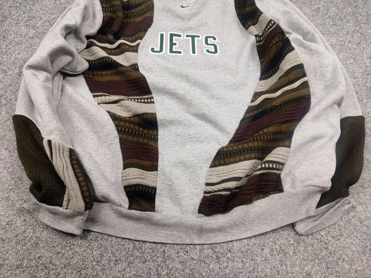 Nike Vintage Nike Jets NFL Logo Design custom sweatshirts sweater Size US XL / EU 56 / 4 - 7 Thumbnail