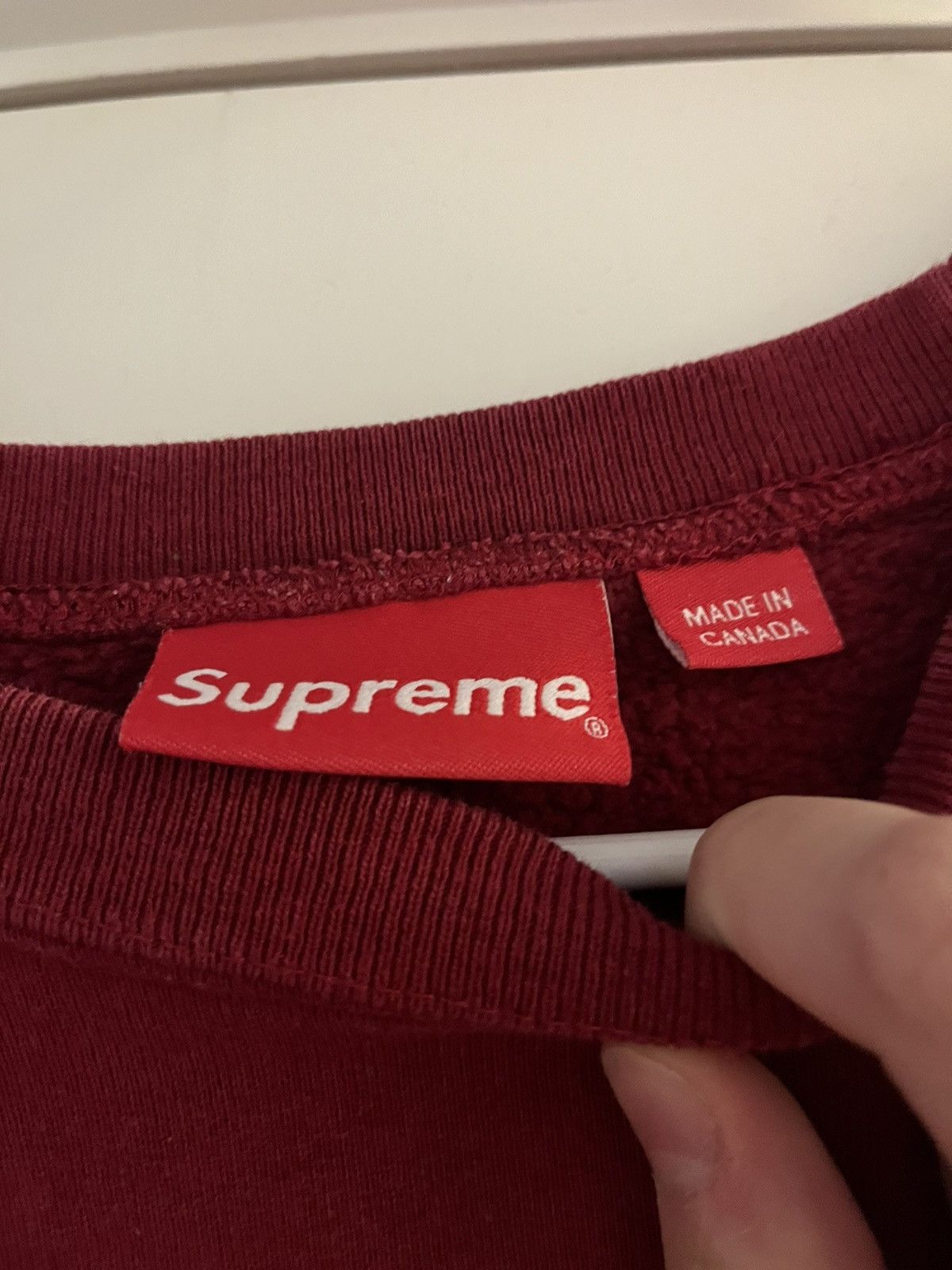 Supreme Supreme world famous crewneck Size US M / EU 48-50 / 2 - 3 Thumbnail