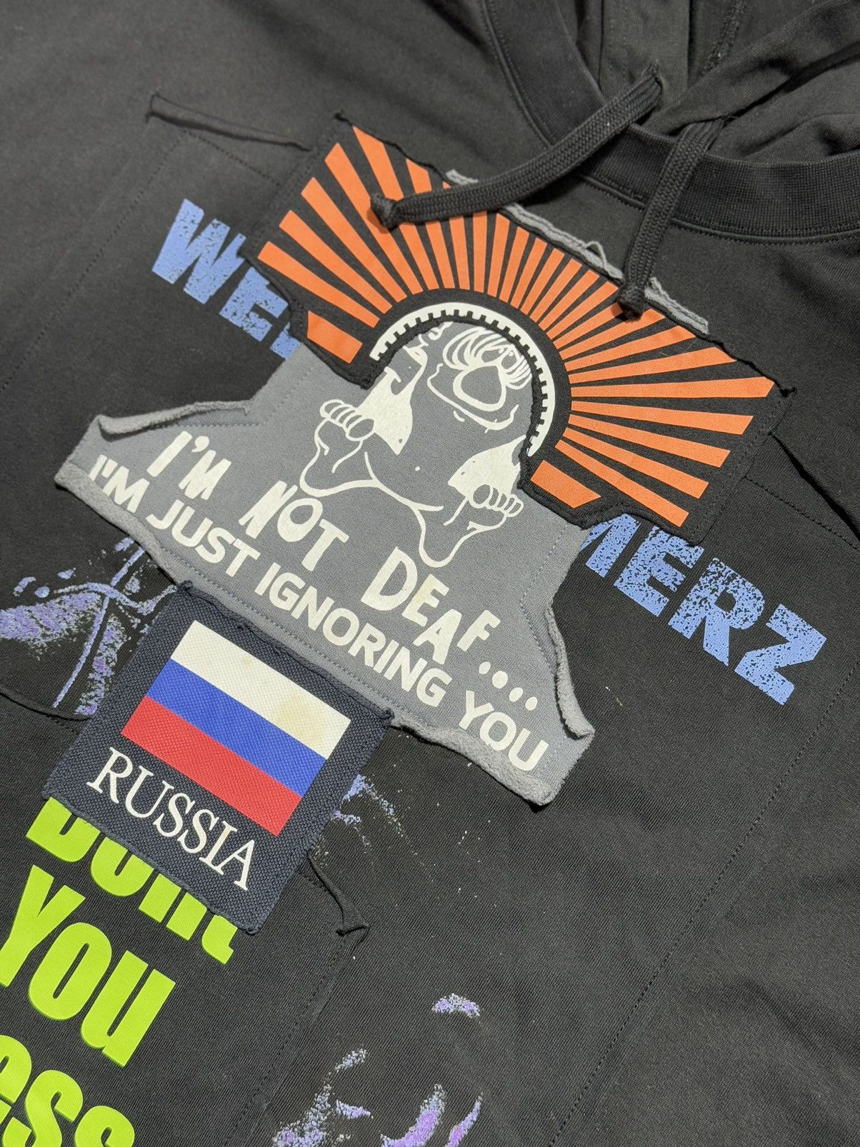 Vetements Vetements Black Oversized Russia Patchwork Hoodie Size US S / EU 44-46 / 1 - 4 Thumbnail