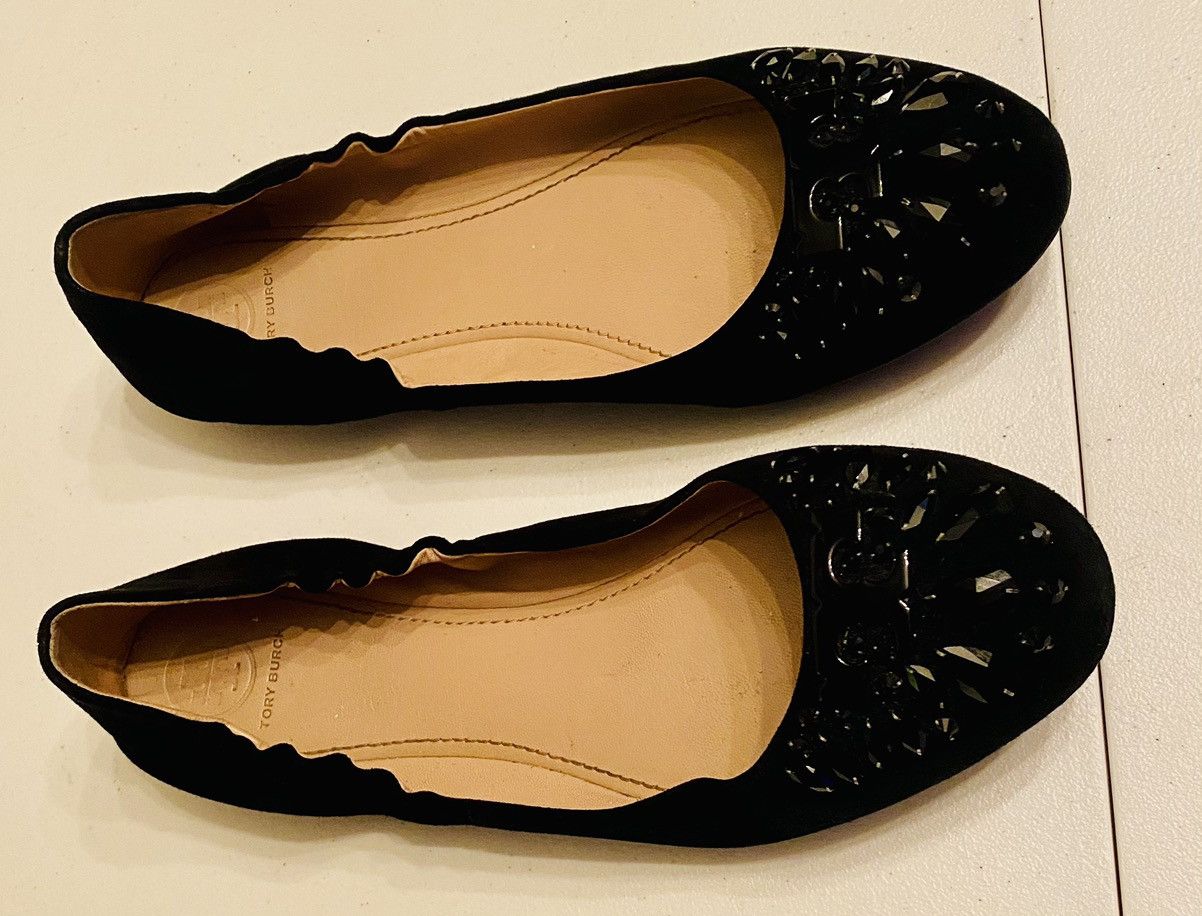 Tory Burch Tory Burch Suede Black Crystal Logo Vamp Delphine Ballet 9.5 Size US 9.5 / IT 39.5 - 13 Thumbnail