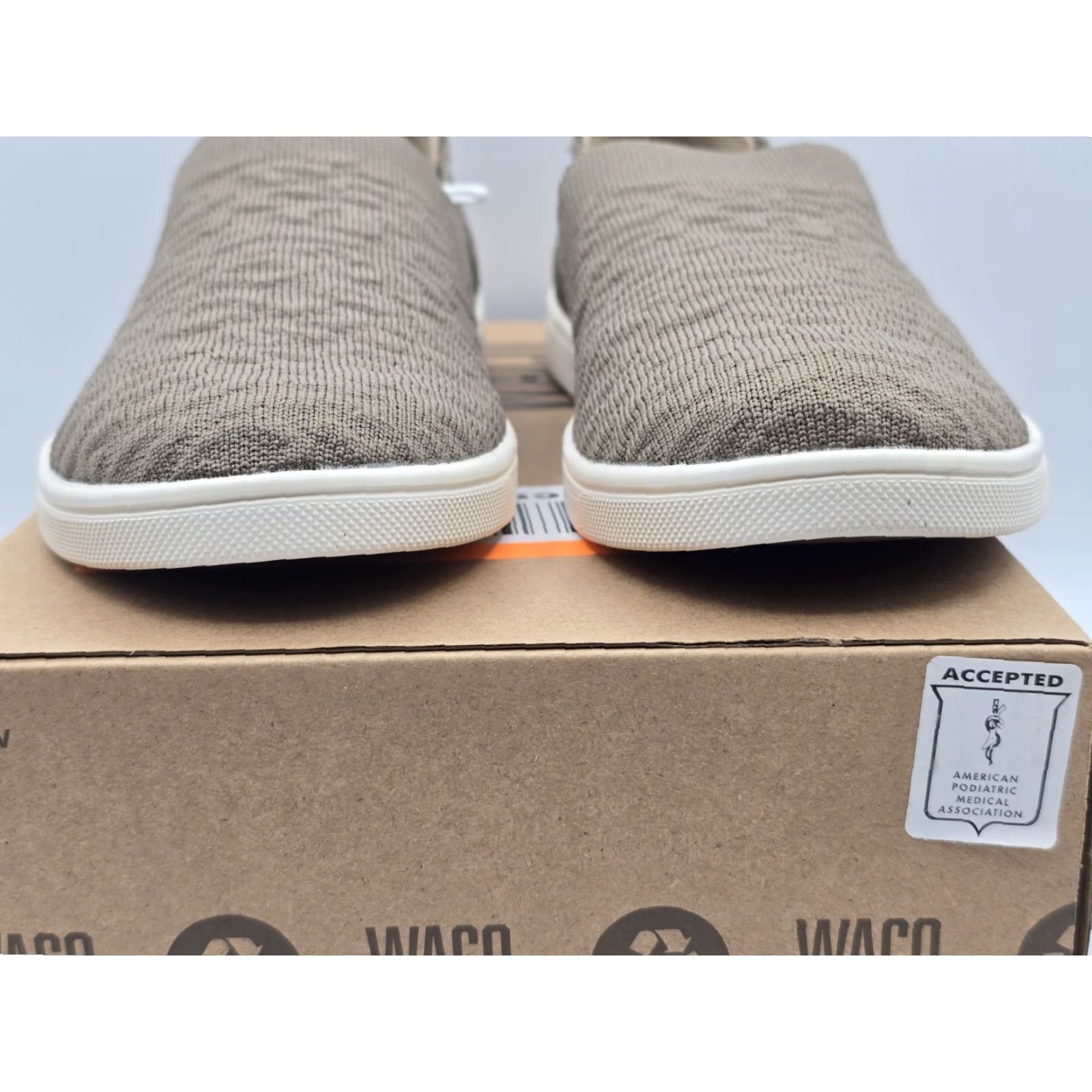 Vintage Revitalign Mariner Knit Sneaker Women Adult 6 Gray Leopard Orthotic Slip-On Size US 6 / IT 36 - 4 Thumbnail