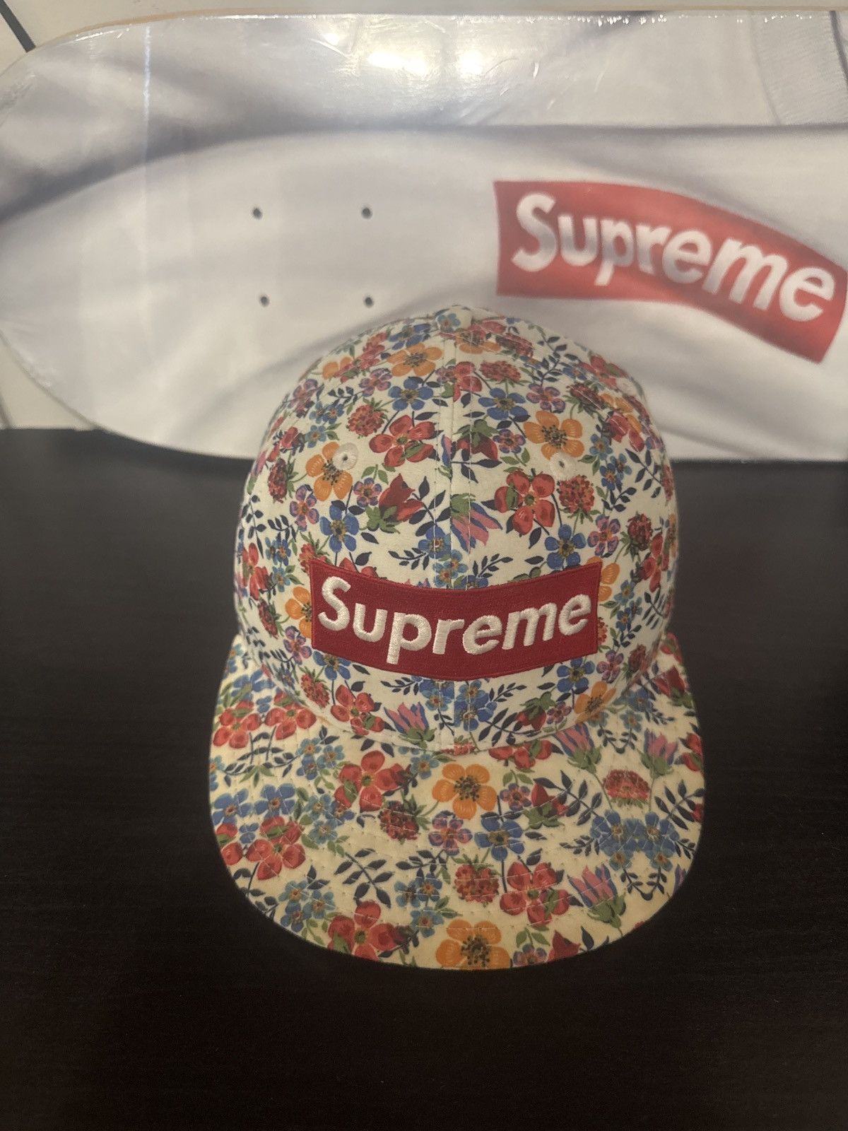 Supreme New Era Supreme Floral Box Logo Cap Size 26 - 1 Thumbnail
