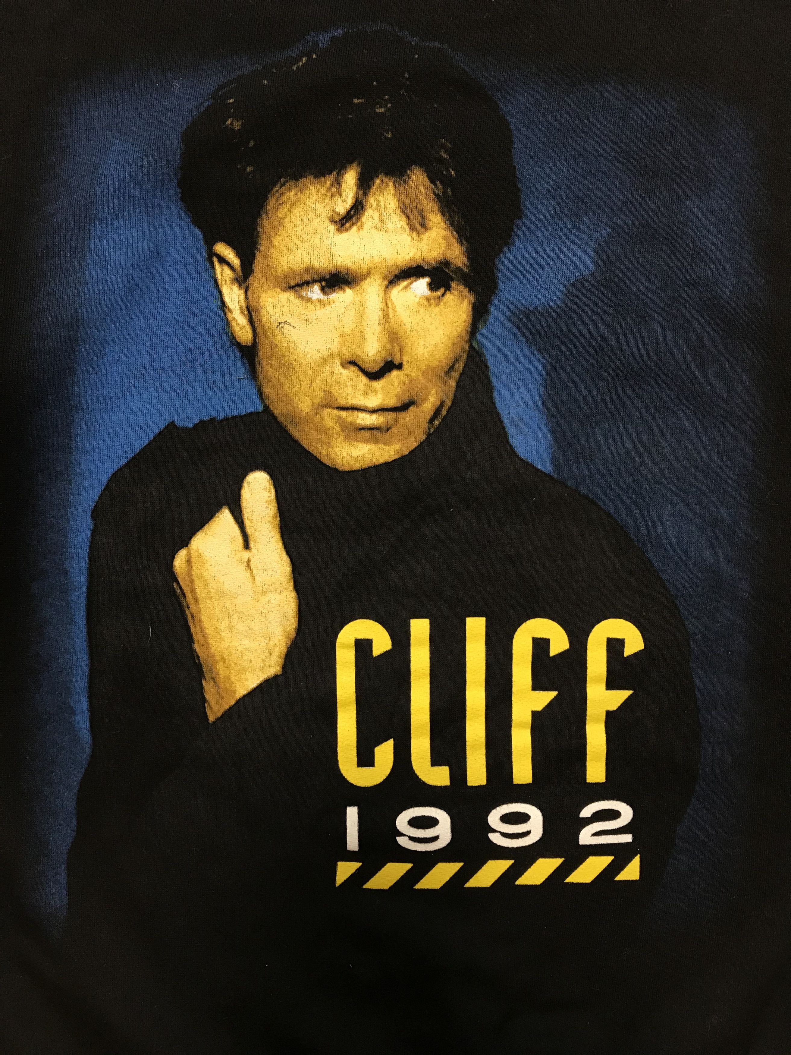 Band Tees CLIFF RICHARD 1992 Vintage Sweatshirt Crewneck 90s Tour Size US L / EU 52-54 / 3 - 3 Thumbnail