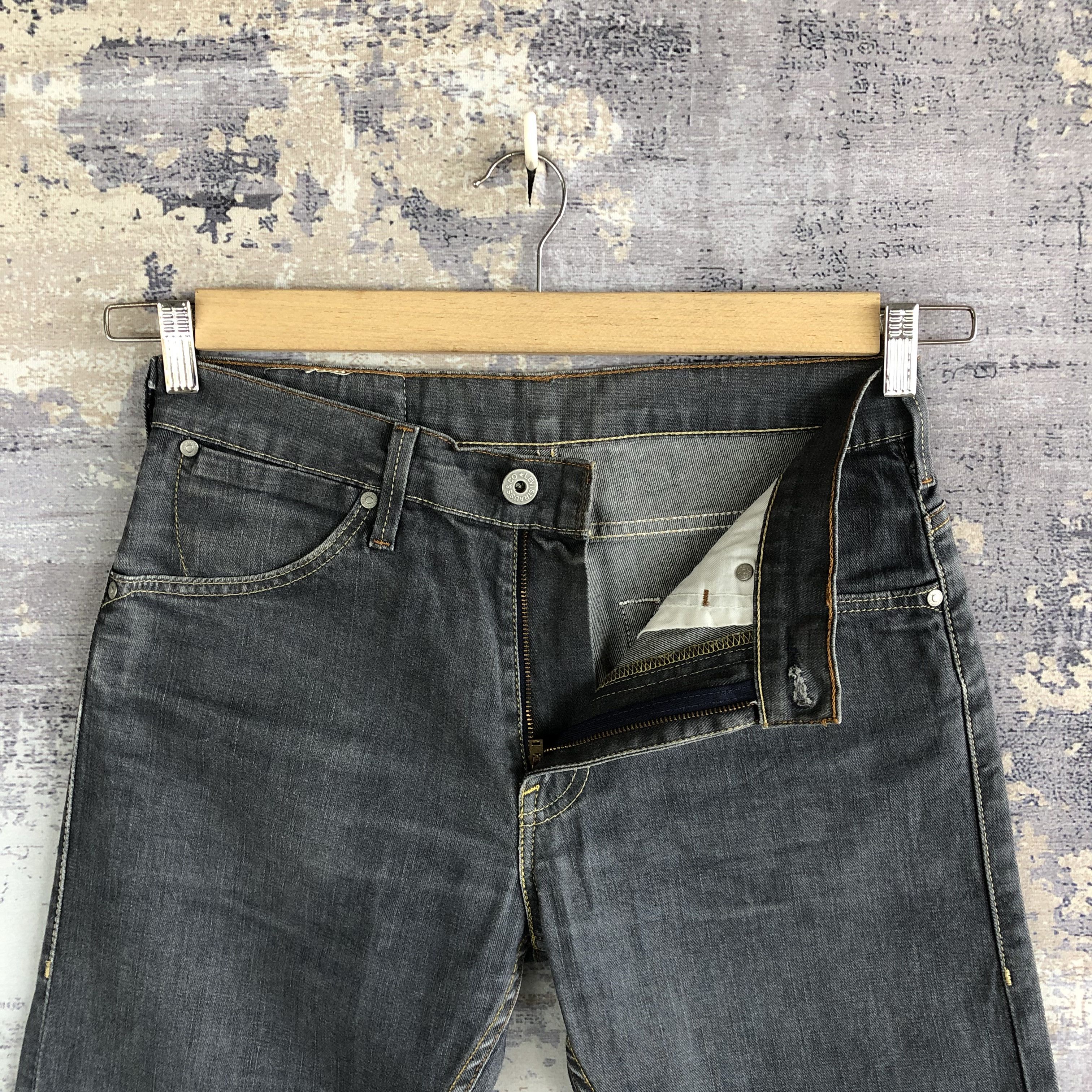 Levi's Vintage Levis Faded Black Jeans Levi's Splatter Paint Denim Size US 30 / EU 46 - 6 Thumbnail