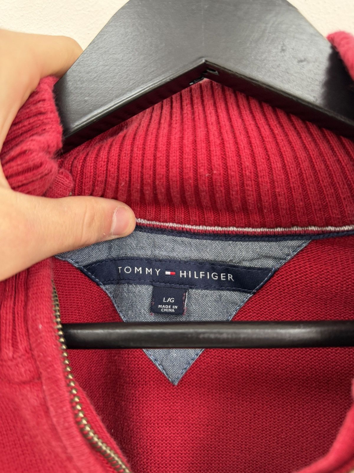 Tommy Hilfiger Vintage 2000s Tommy Hilfiger Knit 1/4 Zip Sweater OldMoney Size US M / EU 48-50 / 2 - 4 Thumbnail