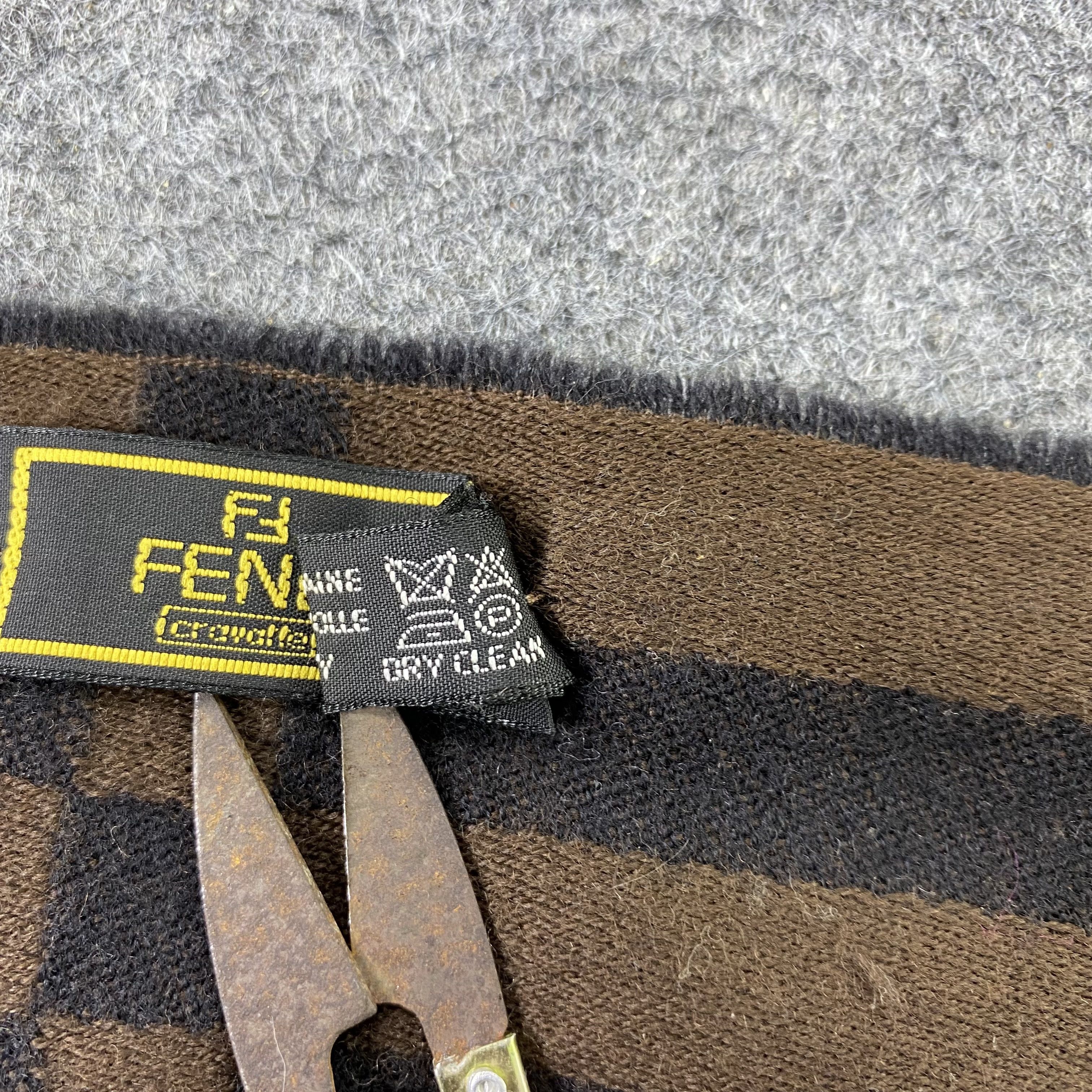 Fendi Fendi Scarf / Muffler / Neckwear - T1396 Size ONE SIZE - 6 Thumbnail
