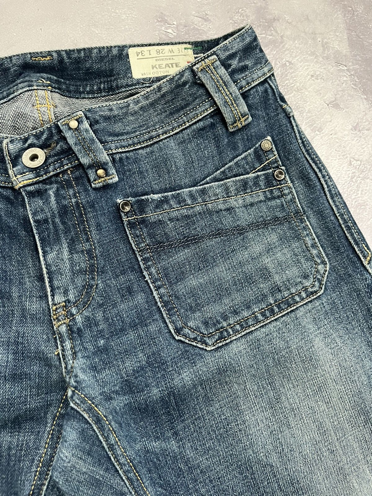 Diesel VINTAGE DIESEL KEATE Y2K STYLE WASHED BLUE ZIP POCKET JEANS Size 28" / US 6 / IT 42 - 10 Thumbnail