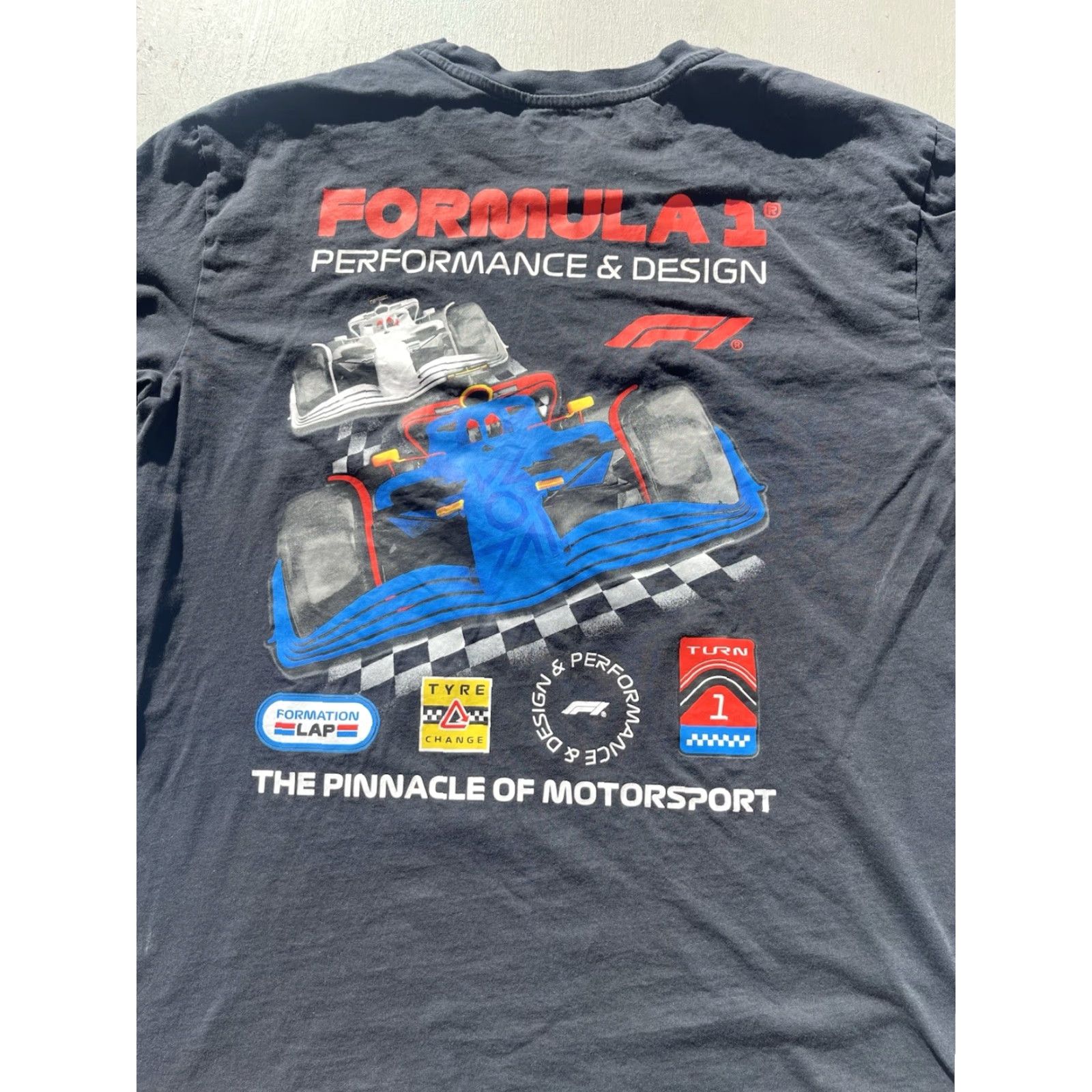 Vintage F1 T-Shirt Men’s Black Spell-Out Racing Speed Grand Prix- F1 Racing - Shirt - Adult Medium - Black - 100% Cotton Size US M / EU 48-50 / 2 - 2 Thumbnail