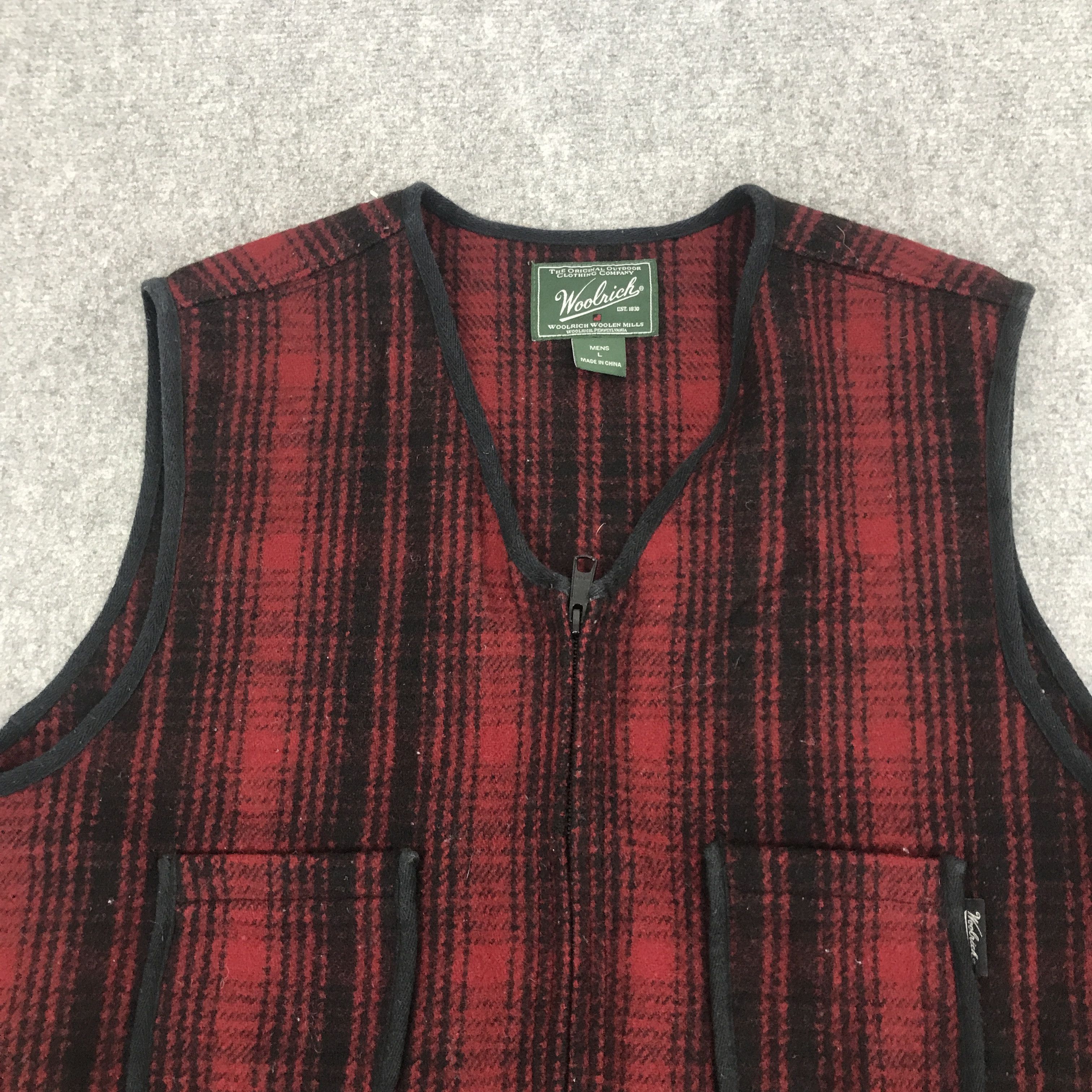 Woolrich Woolen Mills Rare woolrich flannal zipper vest Size US L / EU 52-54 / 3 - 5 Thumbnail