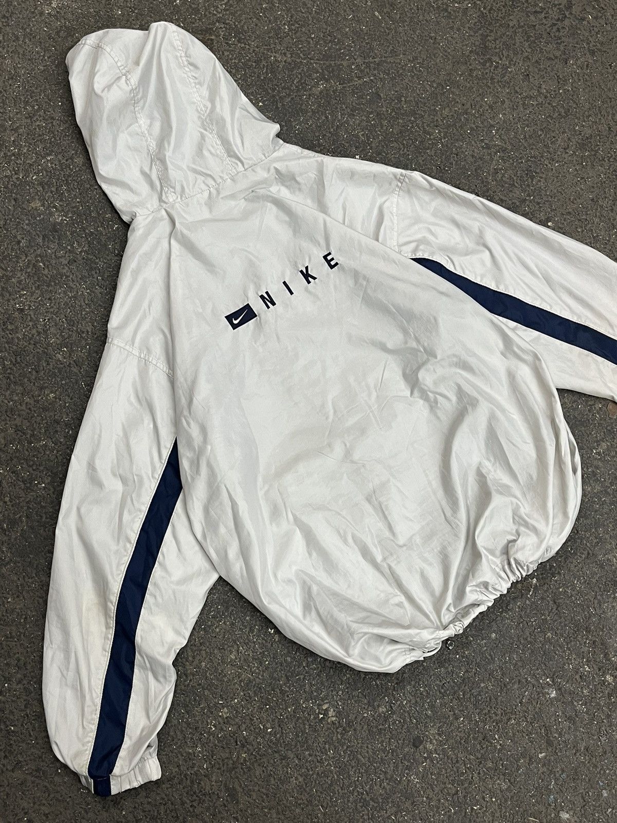 Nike × Vintage Nike center swoosh 90s lightweight jacket drill rare hype Size US XL / EU 56 / 4 - 1 Thumbnail