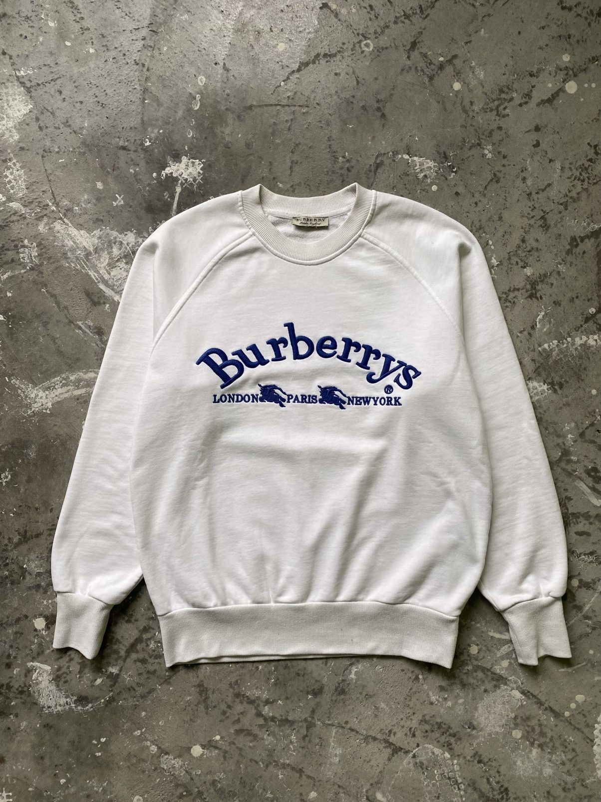 Burberry Burberry London Embroidery Spellout Pullover Size US M / EU 48-50 / 2 - 2 Thumbnail