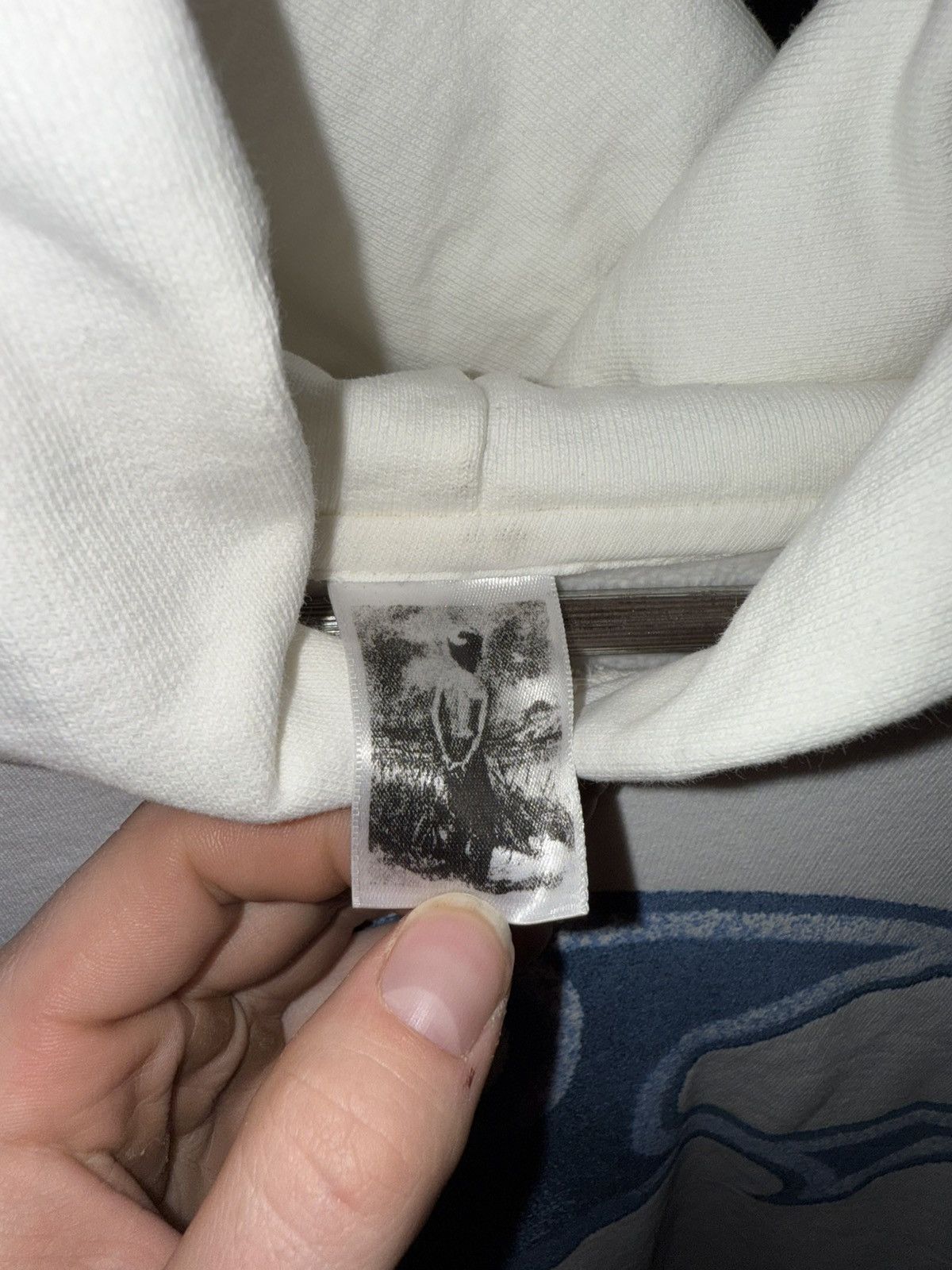 basketcase gallery Basketcase gallery beyblade hoodie white Size US L / EU 52-54 / 3 - 4 Thumbnail