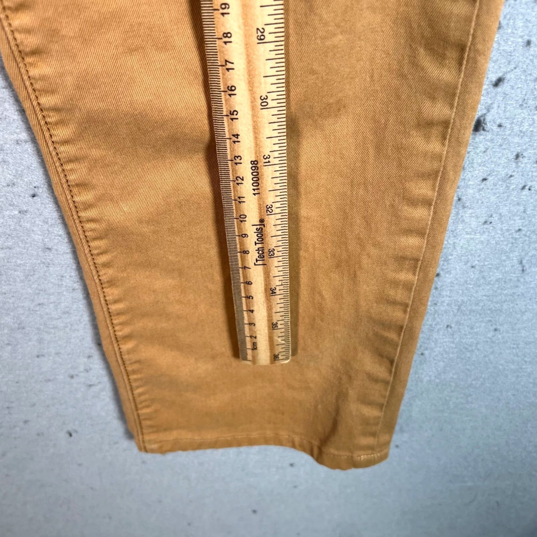 Rag & Bone Rag & Bone Men's Chino Pants - 29 Slim Tapered Beige Cotton Blend Flat Front Inseam 30 - Vintage? No - Preppy Casual Size US 29 - 7 Thumbnail