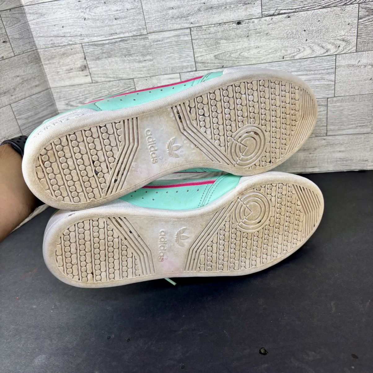 Adidas Adidas Originals Men sz10 Continental 80 Mint Athletic Shoes Size US 10 / EU 43 - 10 Thumbnail