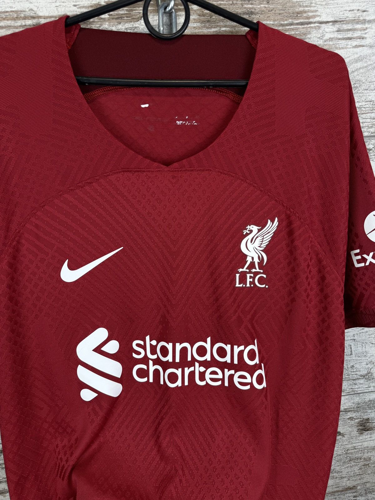 Nike Mens Vintage Nike Liverpool FC T-shirt soccer jersey tee Size US L / EU 52-54 / 3 - 5 Thumbnail