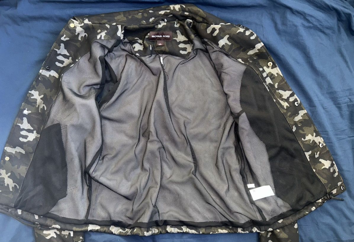 Michael Kors Michael Kors Men’s Camouflage Jacket Size Large CS92E7P67J Size US L / EU 52-54 / 3 - 2 Thumbnail