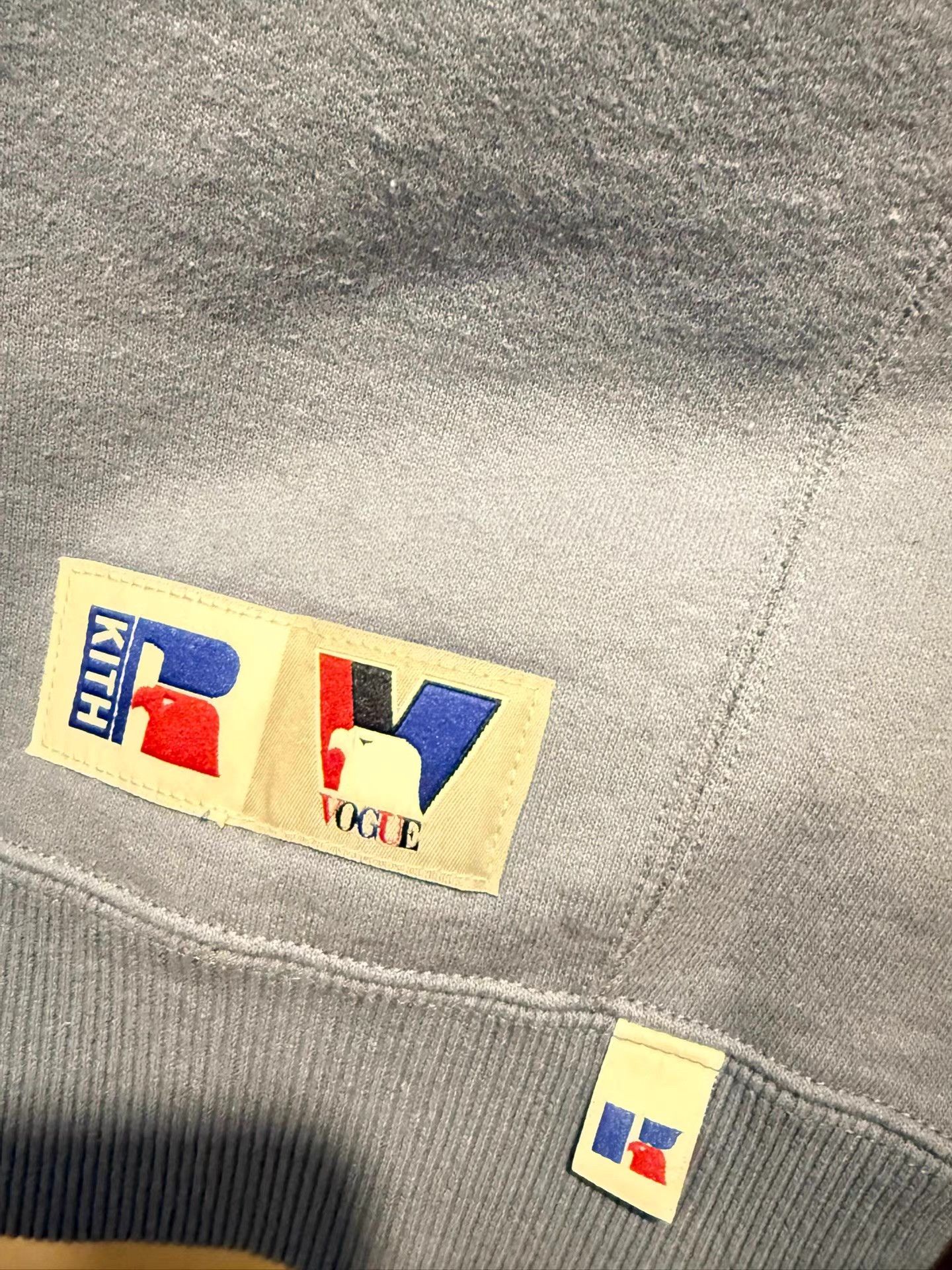 Kith Russell x Vogue x KITH three-way Ｑ20 Size US M / EU 48-50 / 2 - 4 Thumbnail