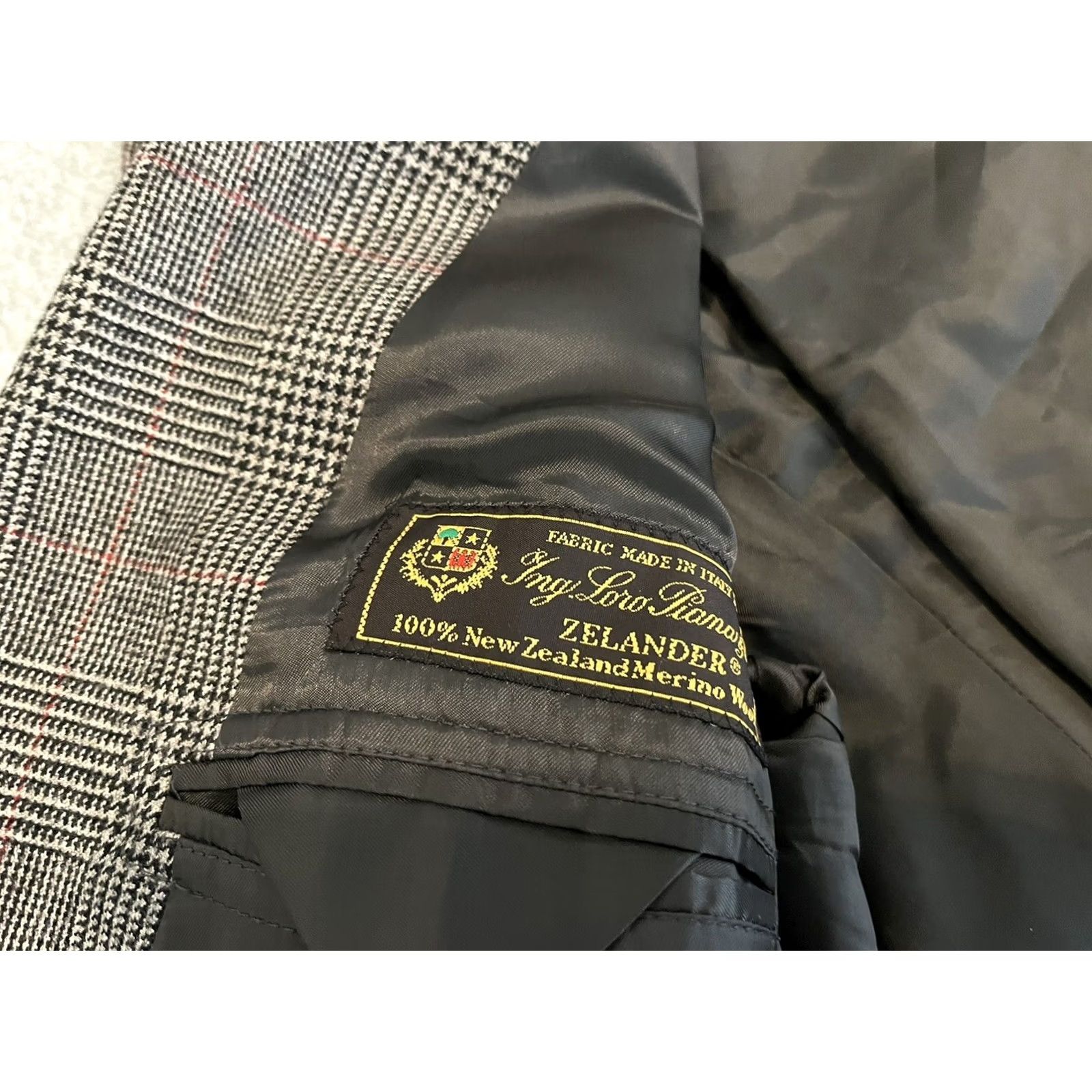 Brooks Brothers Brooks Brothers Blazer Jacket Wool Plaid Gray Mens 46R 2-Button Classic Suit Coat Blazer Size 46R - 4 Thumbnail