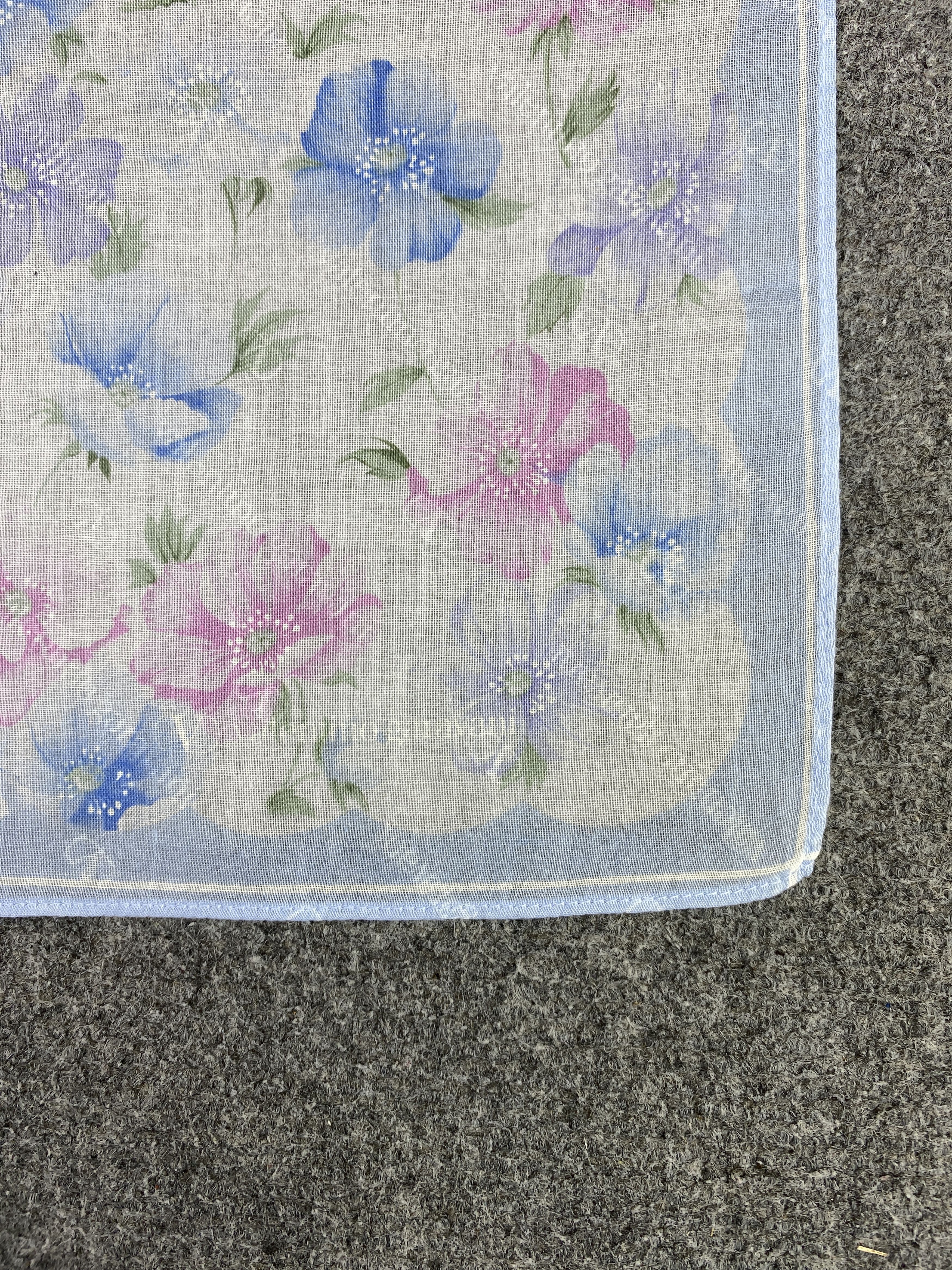 Valentino Valentino Garavani Handkerchief / Neckerchief KT0179 Size ONE SIZE - 5 Thumbnail