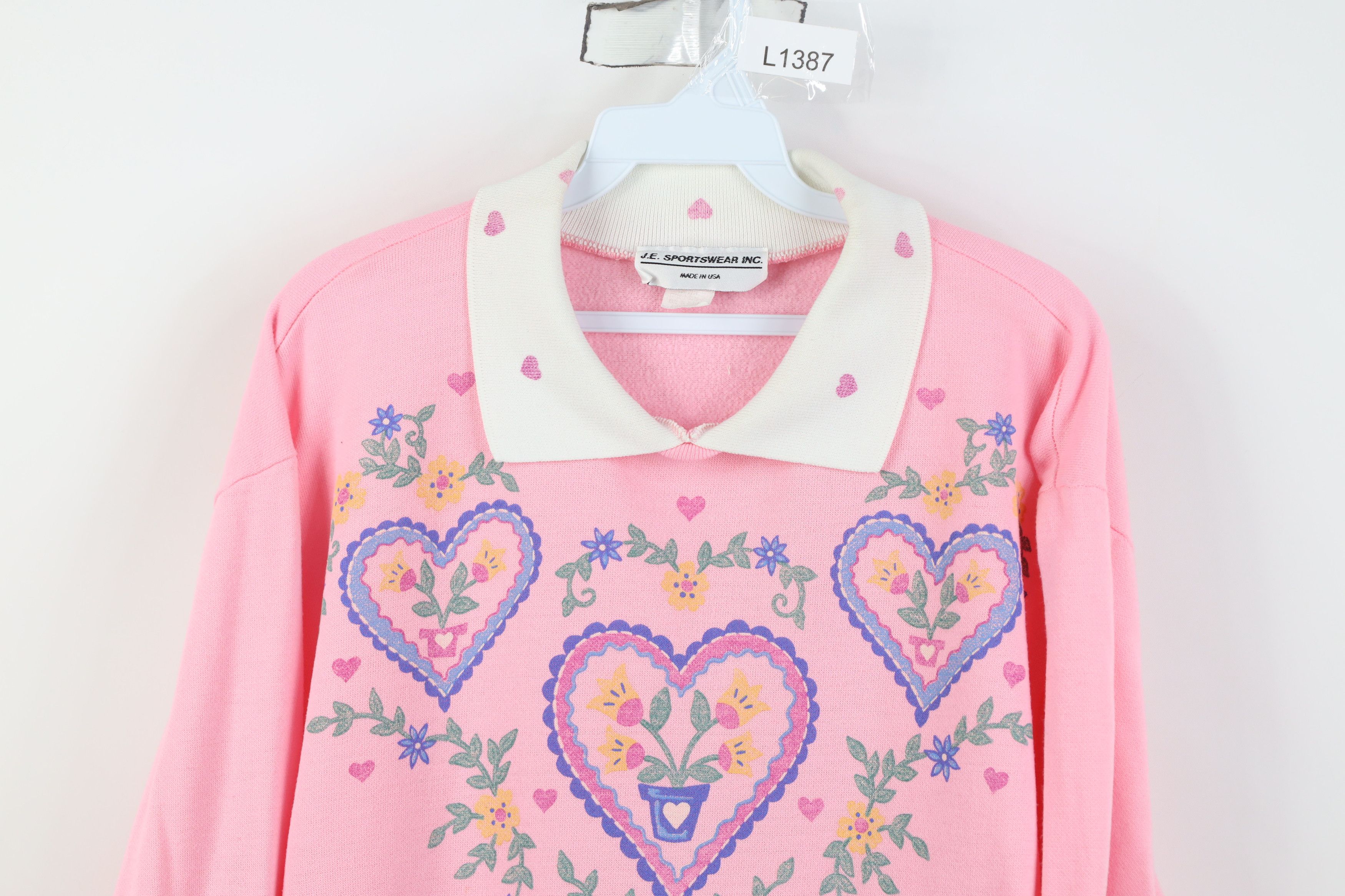Vintage Vintage 90s Streetwear Flower Heart Collared Sweatshirt USA Size L / US 10 / IT 46 - 2 Thumbnail