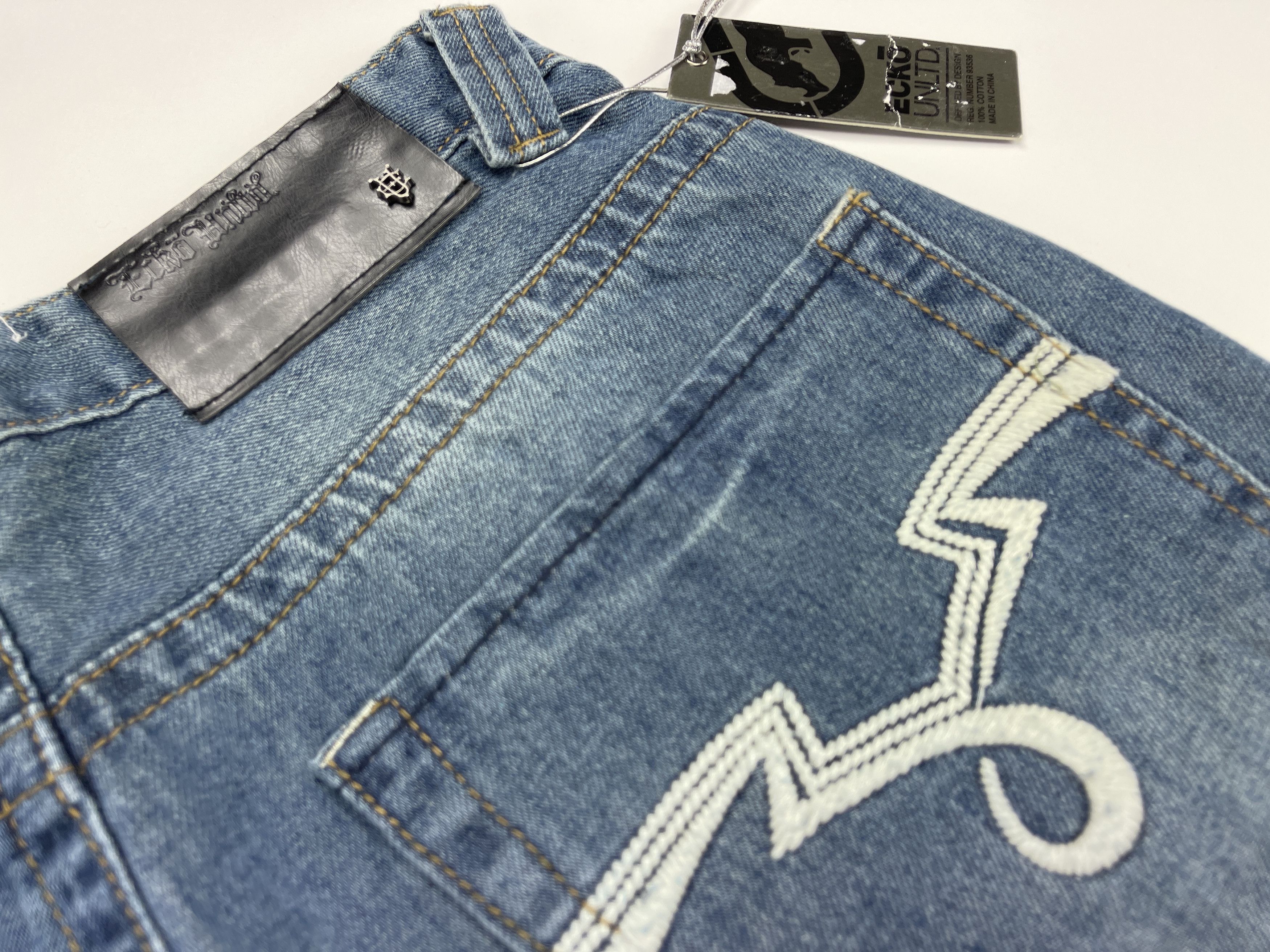 Ecko Unltd. Ecko Unltd shorts, vintage hip hop baggy jeans, 90s size 30 Size US 30 / EU 46 - 6 Thumbnail