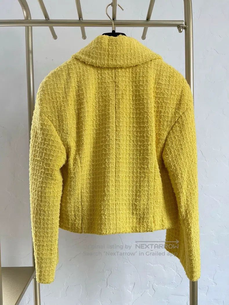 Chanel Chanel 22s yellow woven jacket Size XS / US 0-2 / IT 36-38 - 2 Thumbnail