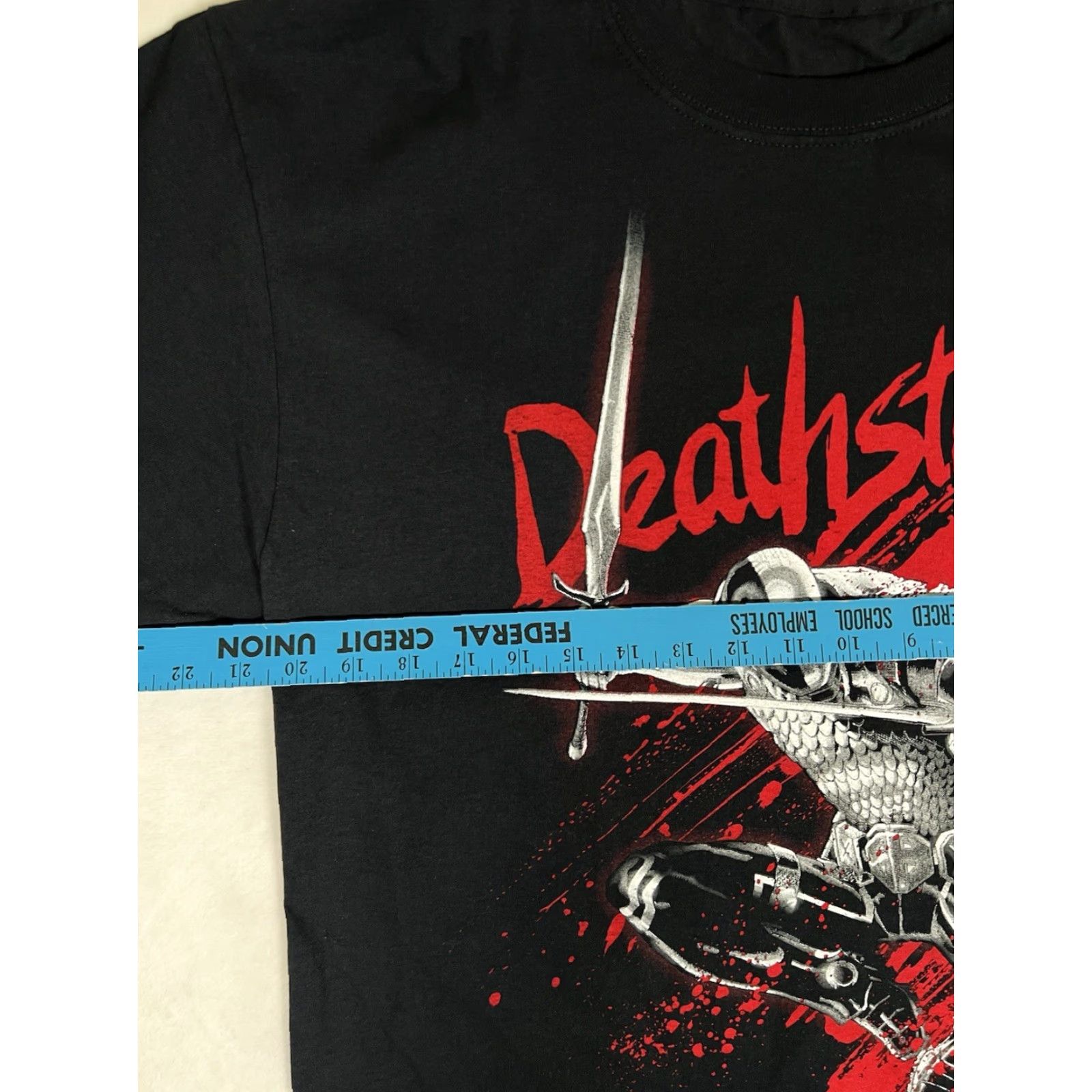 Vintage VINTAGE Deathstroke DC Comics Graphic T-Shirt Justice League Blood Splatter Men's Large Black 90s Comics Art Cartoon DC Universe Mens Size US L / EU 52-54 / 3 - 4 Thumbnail