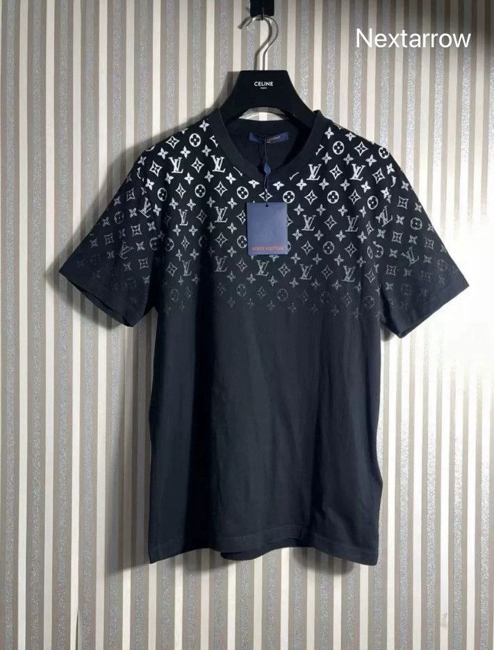 Louis Vuitton Louis Vuitton LV's short sleeved shirt2410-Nextarrow Size US M / EU 48-50 / 2 - 1 Thumbnail