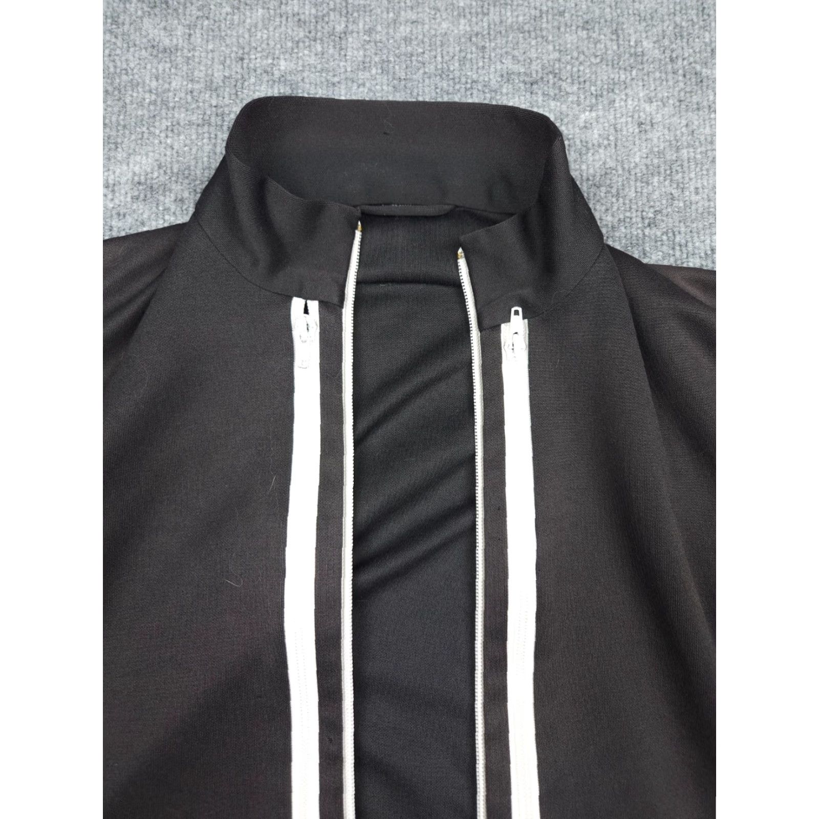 Adidas Y-3 Yohji Yamamoto Adidas Jacket Adult Medium Black Bomber Zip Hole Zipper Full Zip Lined Pockets Men Jacket Size US M / EU 48-50 / 2 - 2 Thumbnail