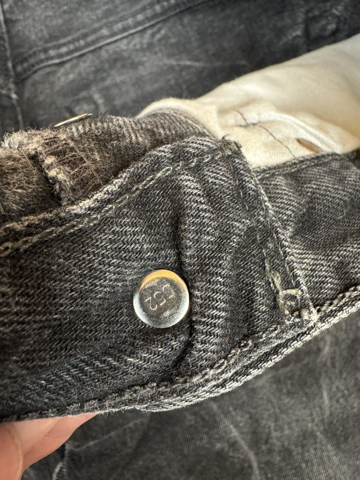 Levi's × Vintage Vintage 90s Levi’s 501 Washed Denim Made in USA 🇺🇸 32x34 Size US 32 / EU 48 - 9 Thumbnail