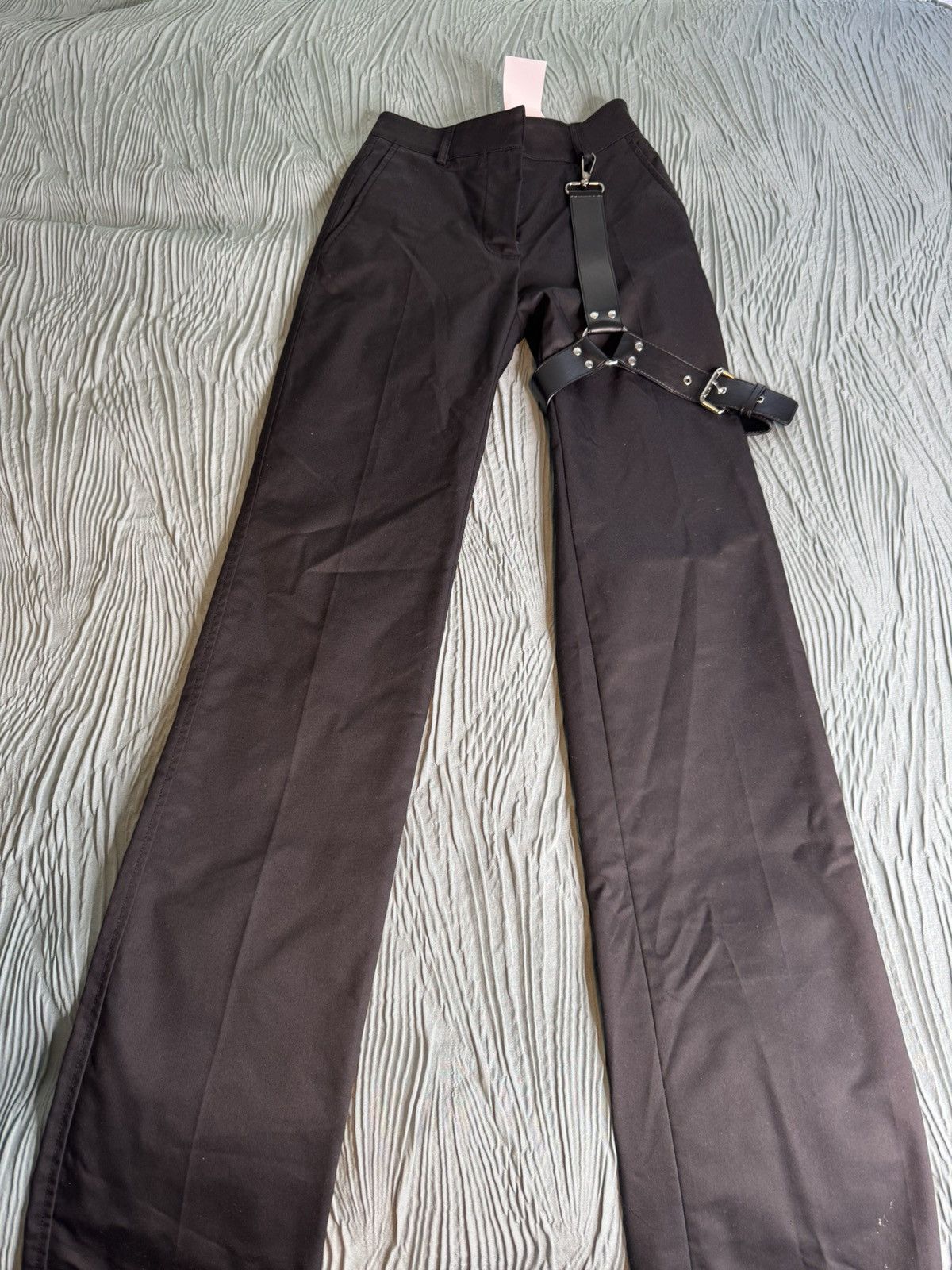 1017 ALYX 9SM 1017 ALYX 9SM “Black” Bondage Harness Pants Size 26" / US 2 / IT 38 - 1 Thumbnail