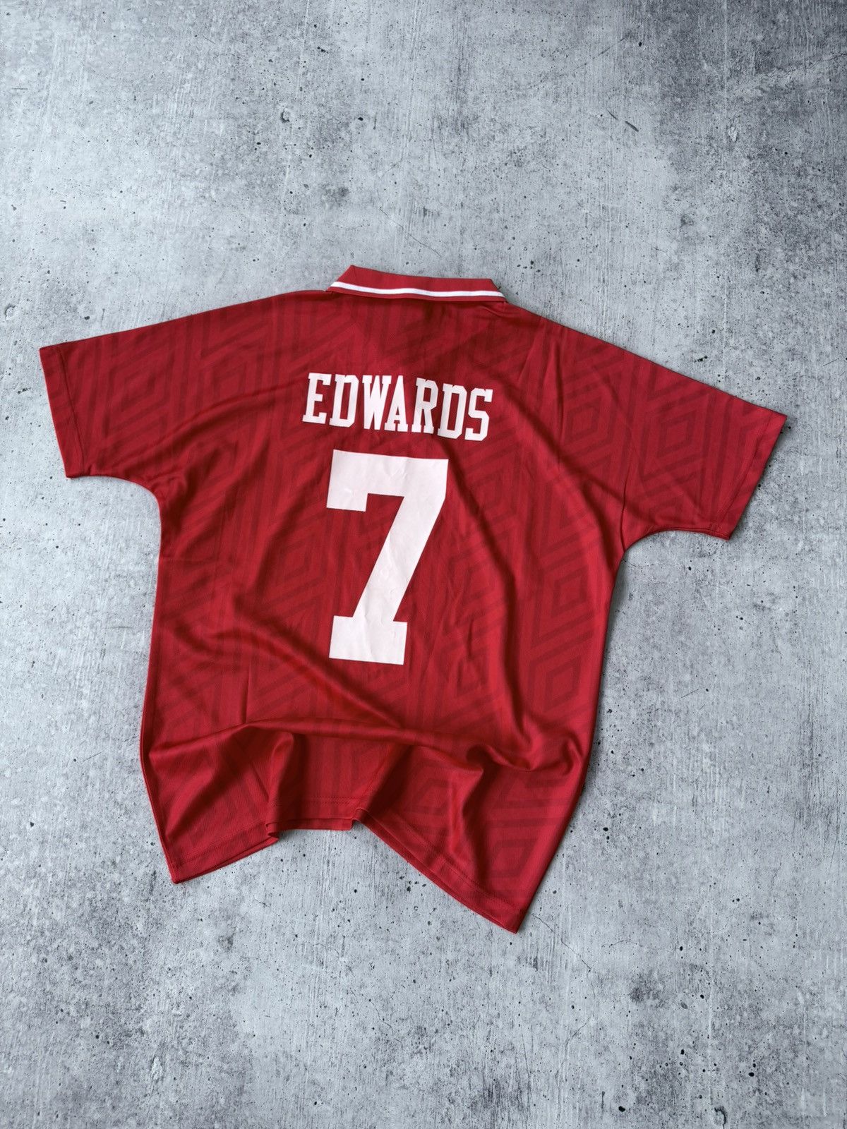 Umbro × Vintage 🩸RARE🩸Umbro Wales 1992/1994 Edwards #7 Jersey Size US M / EU 48-50 / 2 - 9 Thumbnail