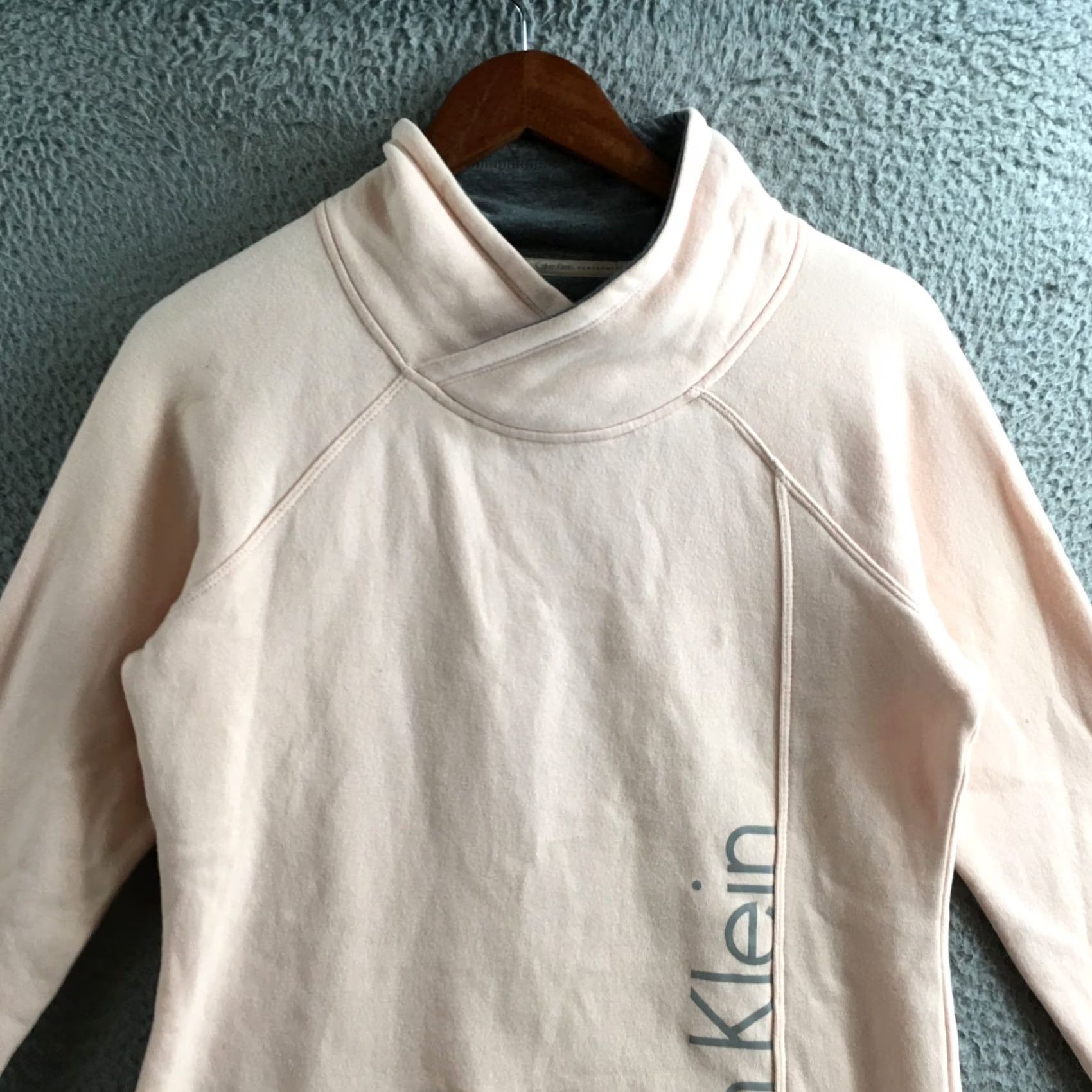 Calvin Klein Calvin Klein Sweatshirt Womens S Peach Cotton Blend Long Sleeve Mock Neck Casual Size S / US 4 / IT 40 - 2 Thumbnail