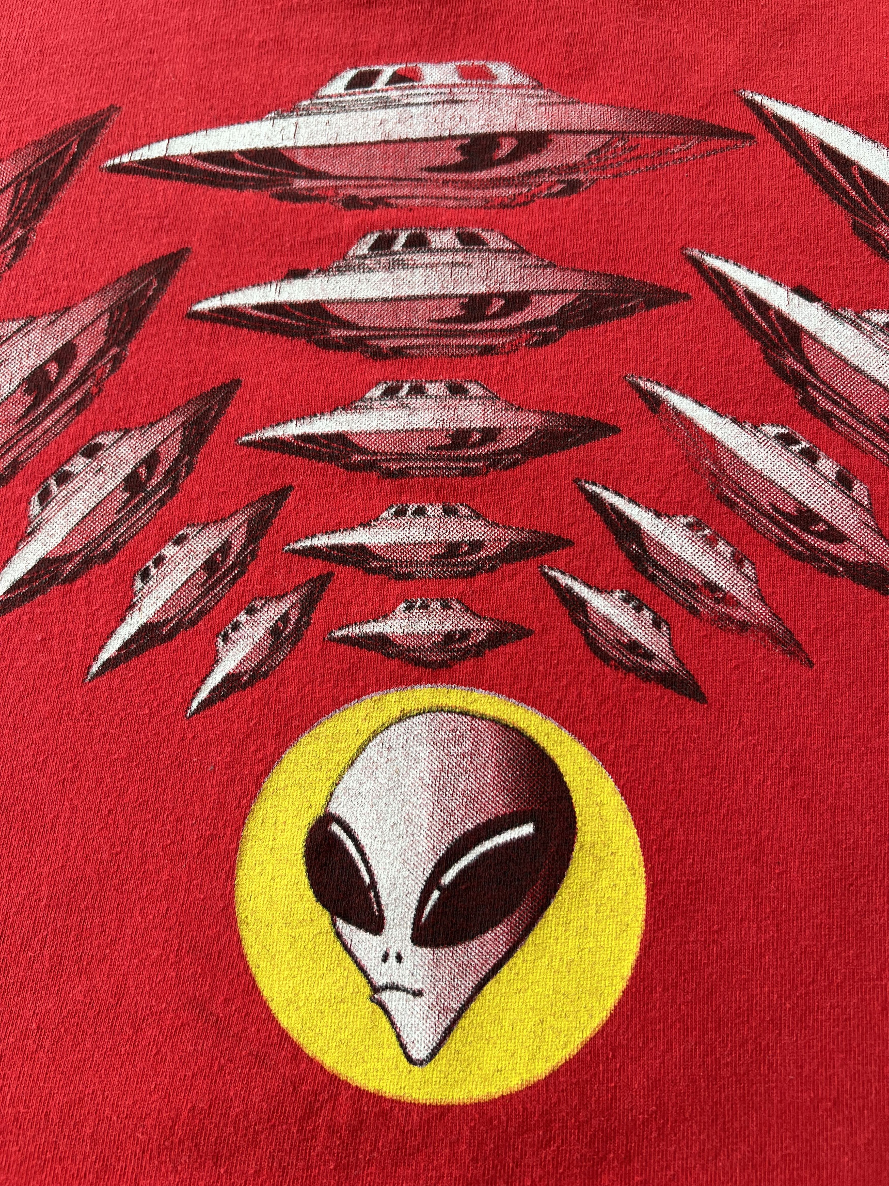 Alien Workshop Vintage 1996 Alien Workshop Alien Skateboards T-shirt Size US XL / EU 56 / 4 - 18 Thumbnail