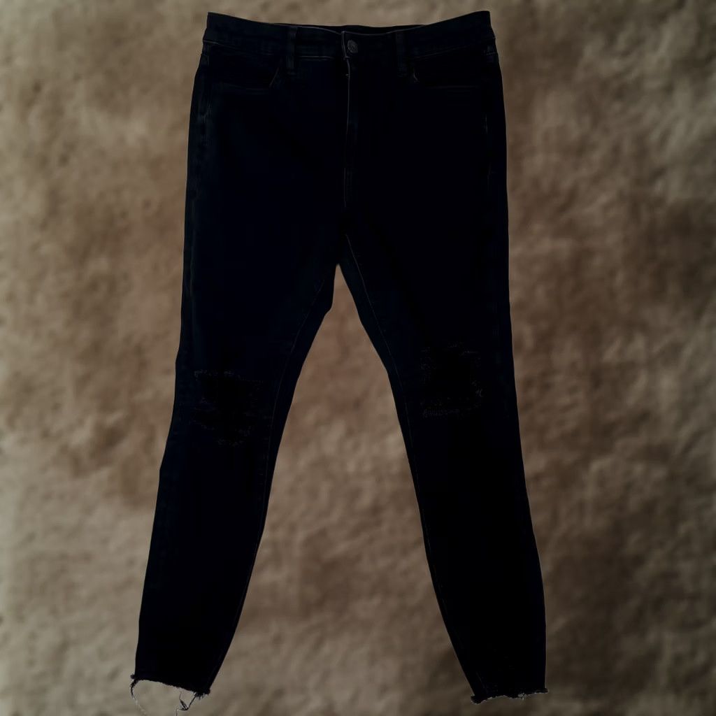 American Eagle Outfitters American Eagle Outfitters Hi-Rise Jegging Black Jeans Women 14 Regular Stretch Distress Denim 28.5in Inseam 5-Pocket Size 36" / US 14 / IT 50 - 1 Thumbnail