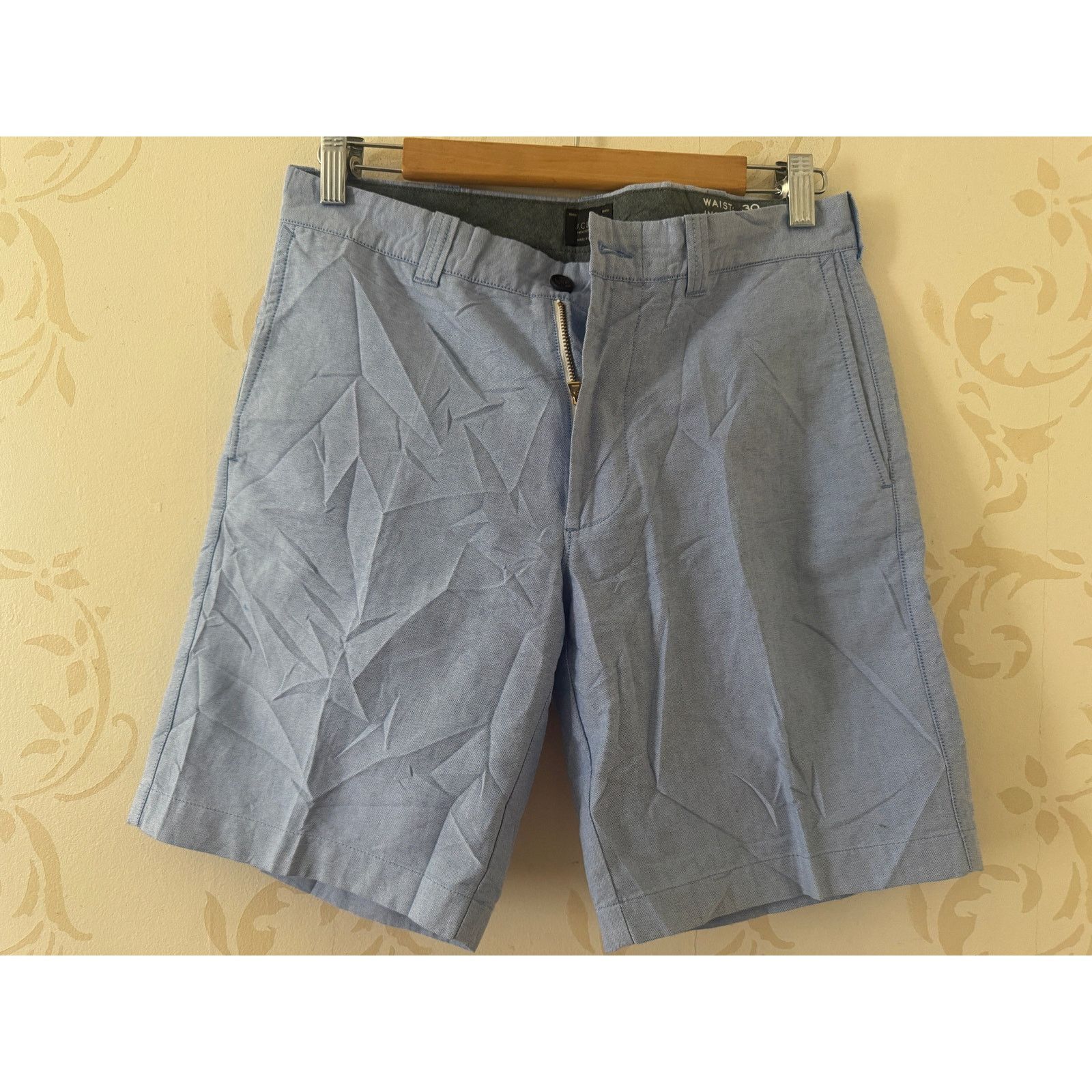 J.Crew Mens Size 30 J.Crew Oxford Blue shorts 30" x 9" Size US 30 / EU 46 - 1 Thumbnail