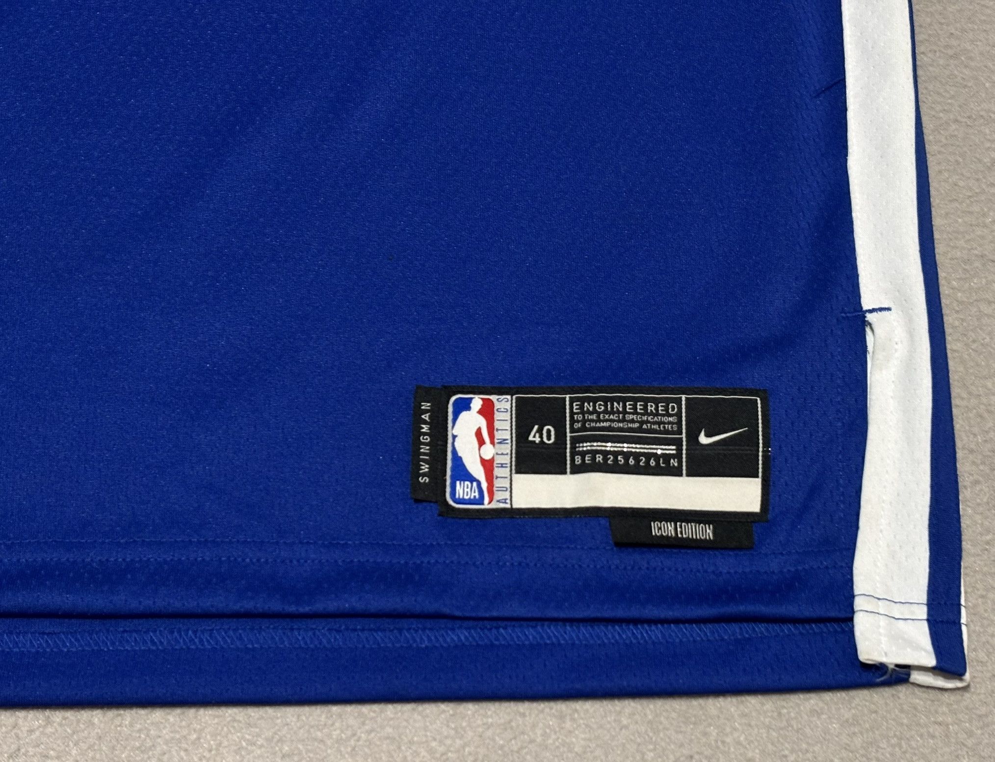 Nike Golden State Warriors 2022/2023 Curry #30 Nike Icon Edition Size US S / EU 44-46 / 1 - 8 Thumbnail
