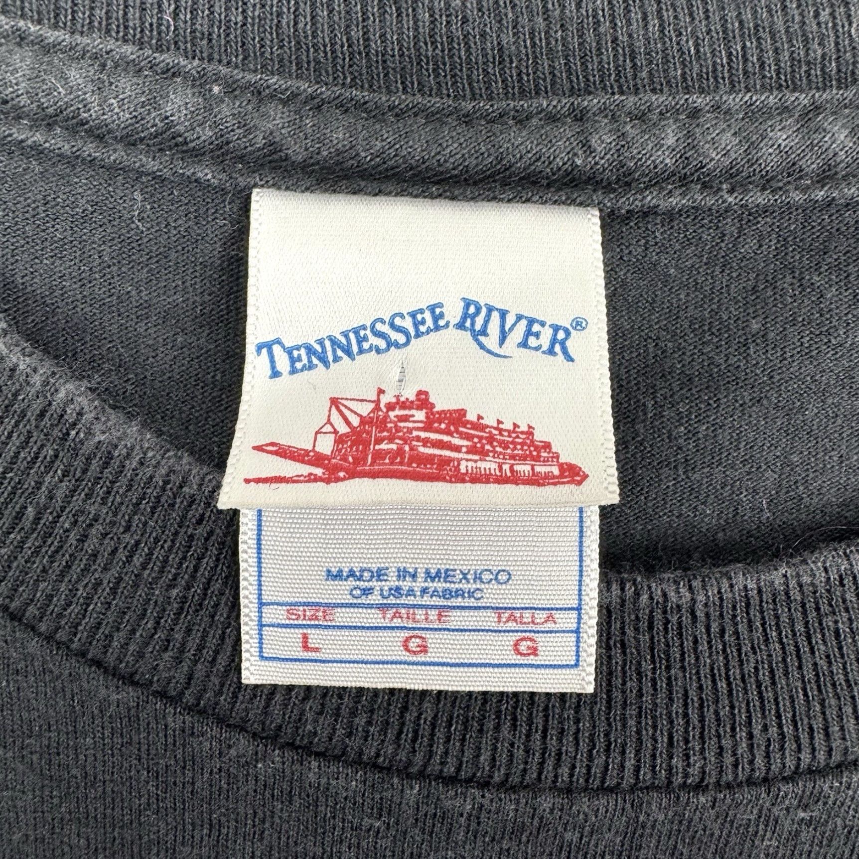 Vintage VINTAGE Tennessee River T-Shirt Men Adult Large Black Skull Flames Hipster 90s Y2K Punk Biker Crew Neck Short Sleeve Barbed Wire] Size US L / EU 52-54 / 3 - 4 Thumbnail