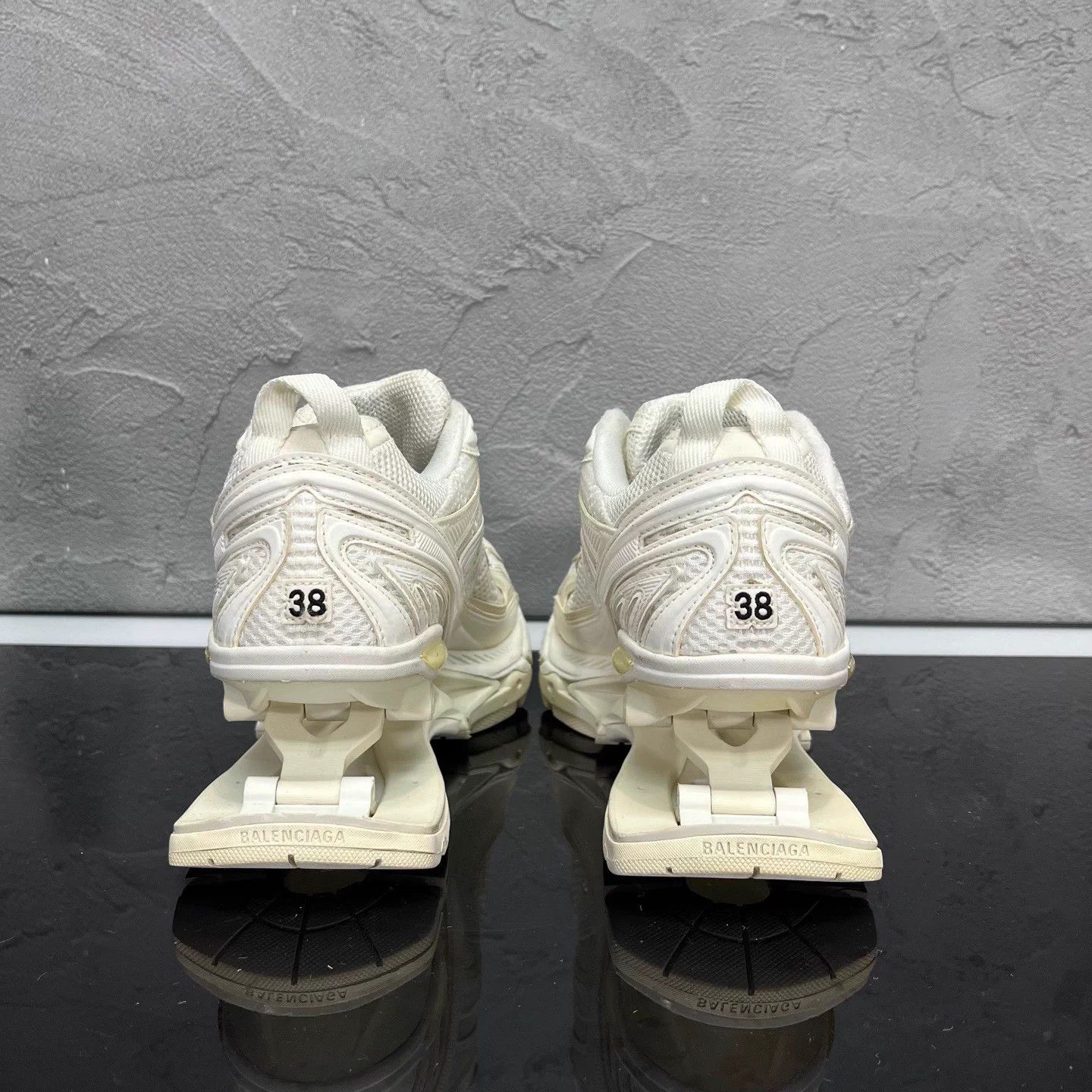 Balenciaga Balenciaga X-Pander trainers Like New size 38 Size US 7 / IT 37 - 5 Thumbnail