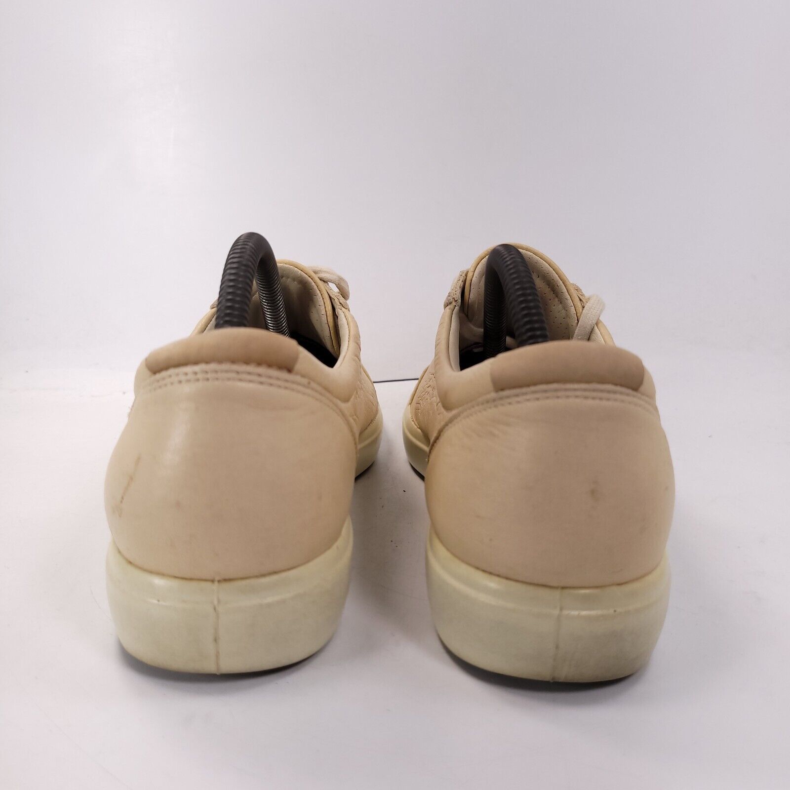 Ecco Ecco Casual Outdoor Sneaker Shoe Womens Size 10 Beige White Size US 10 / IT 40 - 3 Thumbnail