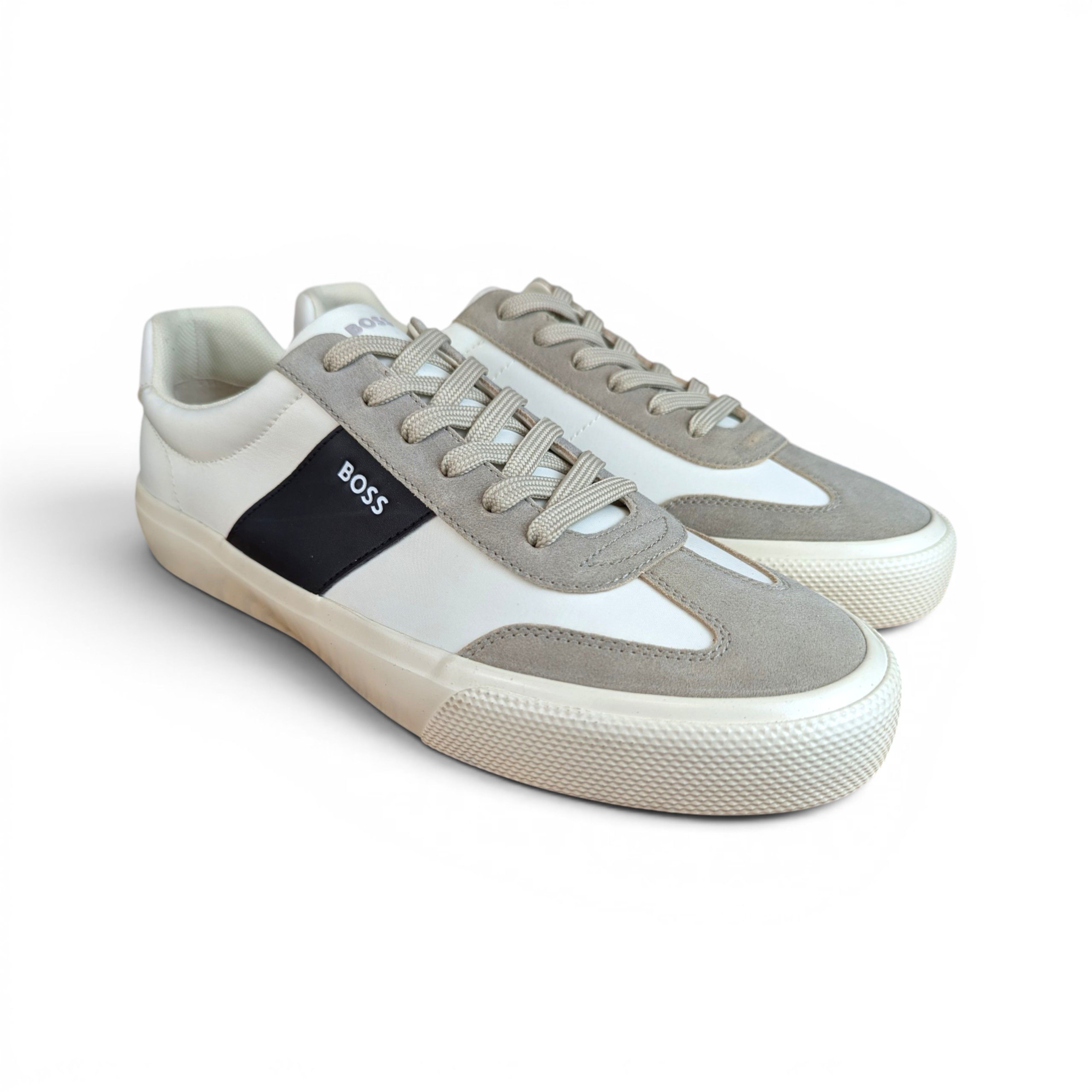 Hugo Boss HUGO BOSS WHITE SNEAKERS Size US 9 / EU 42 - 3 Thumbnail