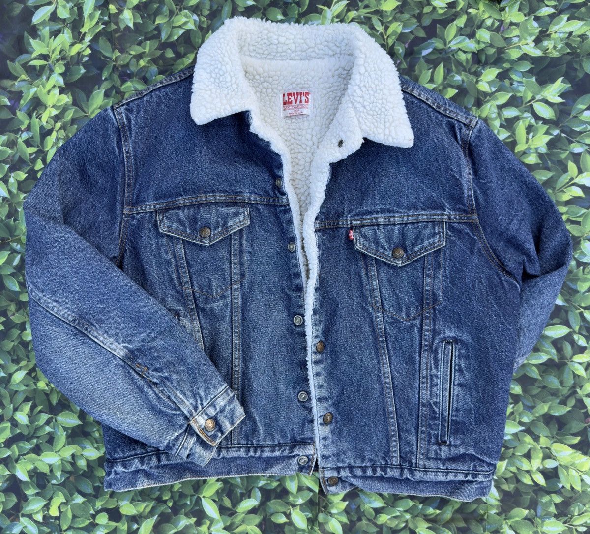 Unisex Vintage 90s Levi's Sherpa Blue Denim Jacket 46R