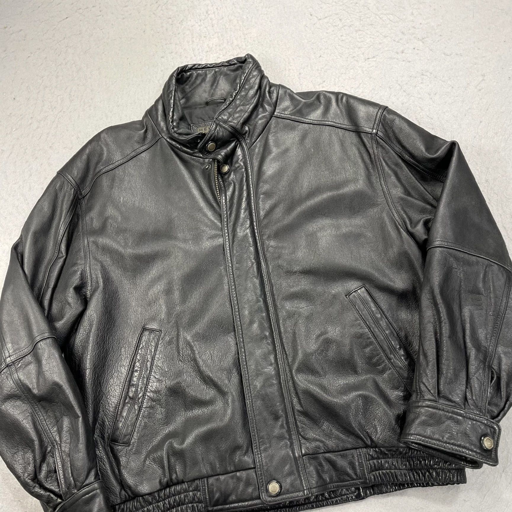 Members Only VINTAGE Members Only Jacket Mens Large Black Leather Bomber Quilted Lined 90s Size US L / EU 52-54 / 3 - 3 Thumbnail
