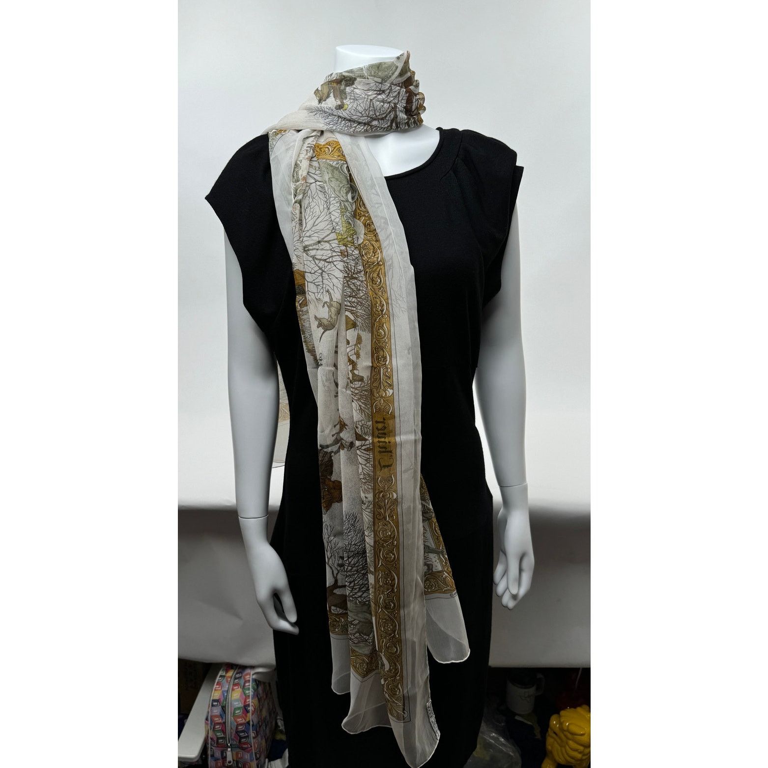 Hermes Hermes Rare Mirrored Image Hunt Scene Sheer Large Cape Shaw Size ONE SIZE - 4 Thumbnail