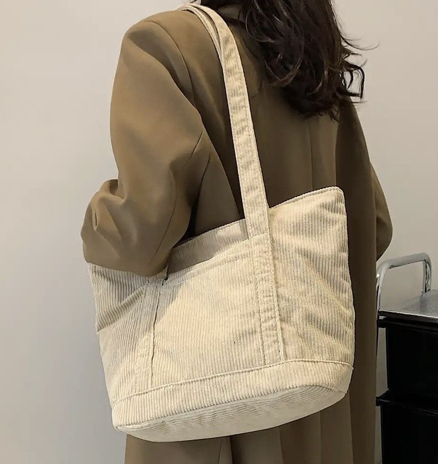 Vintage White Corduroy Casual Shoulder Bag Size ONE SIZE - 1 Thumbnail