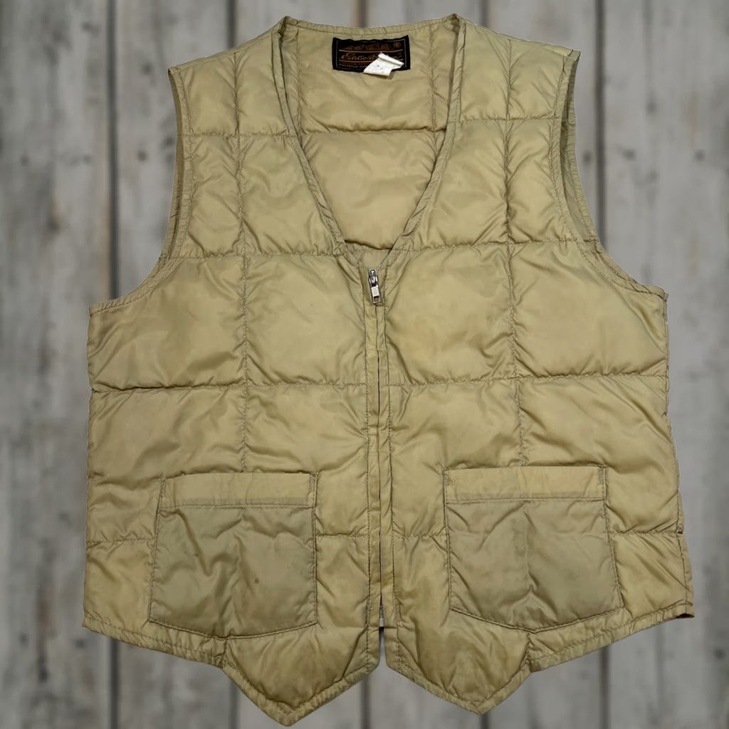 Eddie Bauer VINTAGE Eddie Bauer Goose Down Vest Men M Tan Pockets Zipper Outdoors 1970s Size US M / EU 48-50 / 2 - 1 Thumbnail