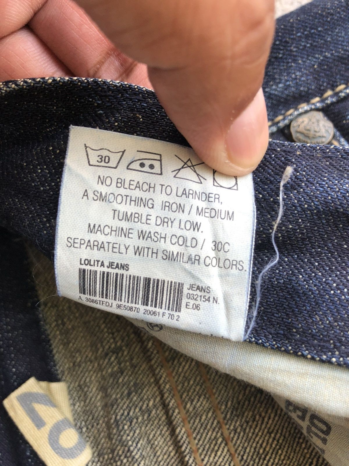 Japanese Brand Yoshitomo Nara Lolita Flared Jeans Distressed Size US 31 - 21 Thumbnail